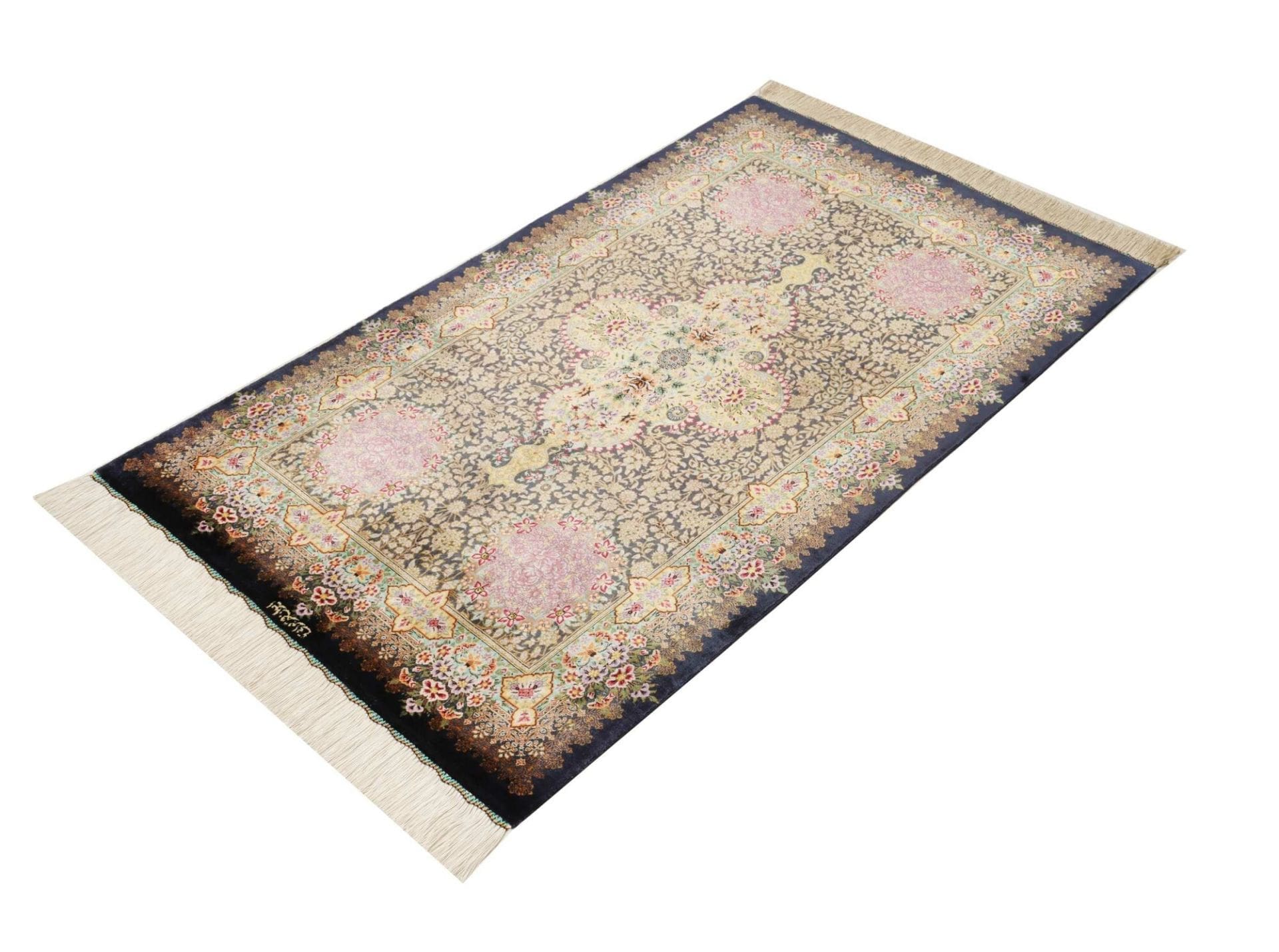 Ghom Perserteppich aus Iran, 81 × 128 cm