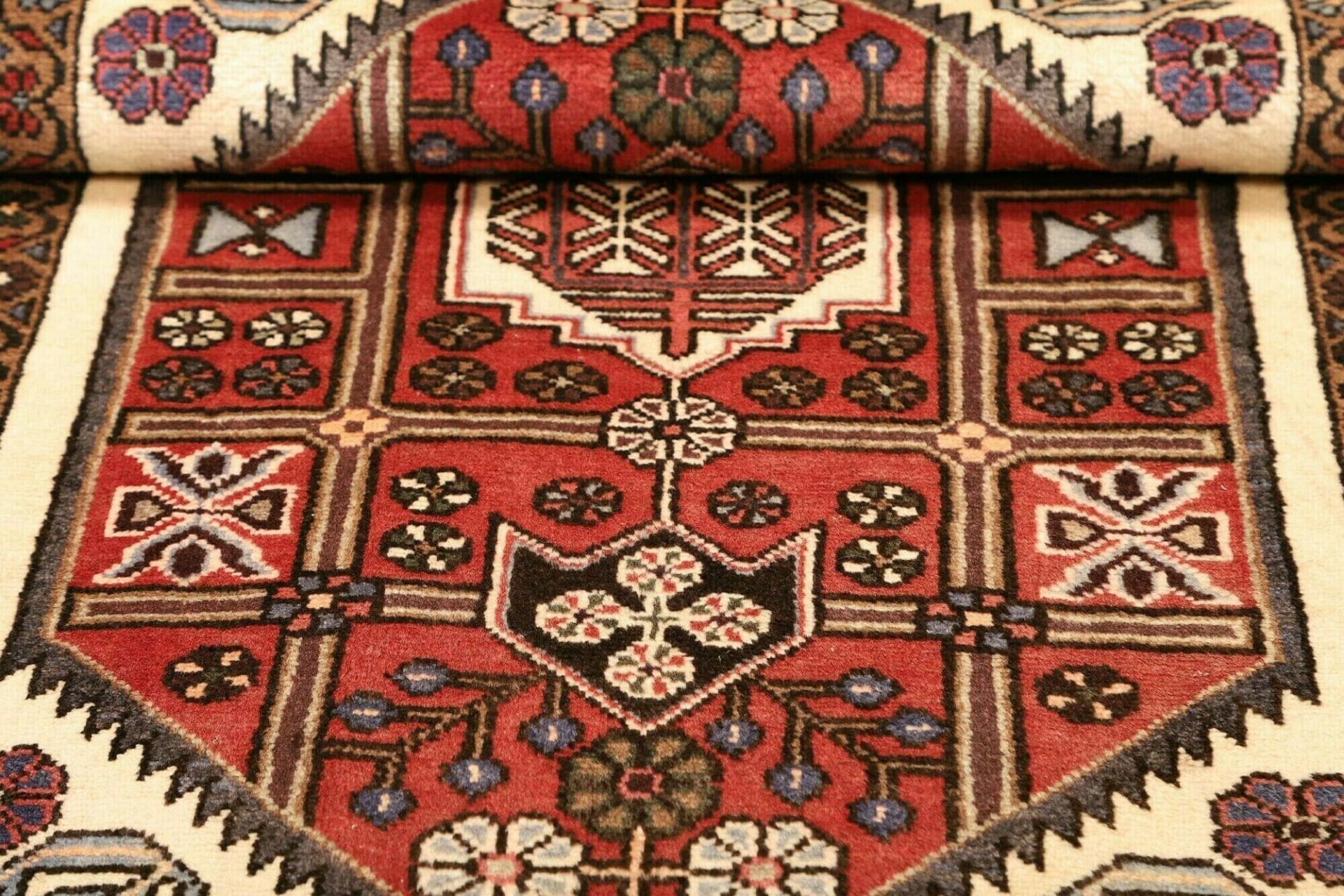 Handgeknüpfter Hamadan Herati Perserteppich 80 × 126 cm
