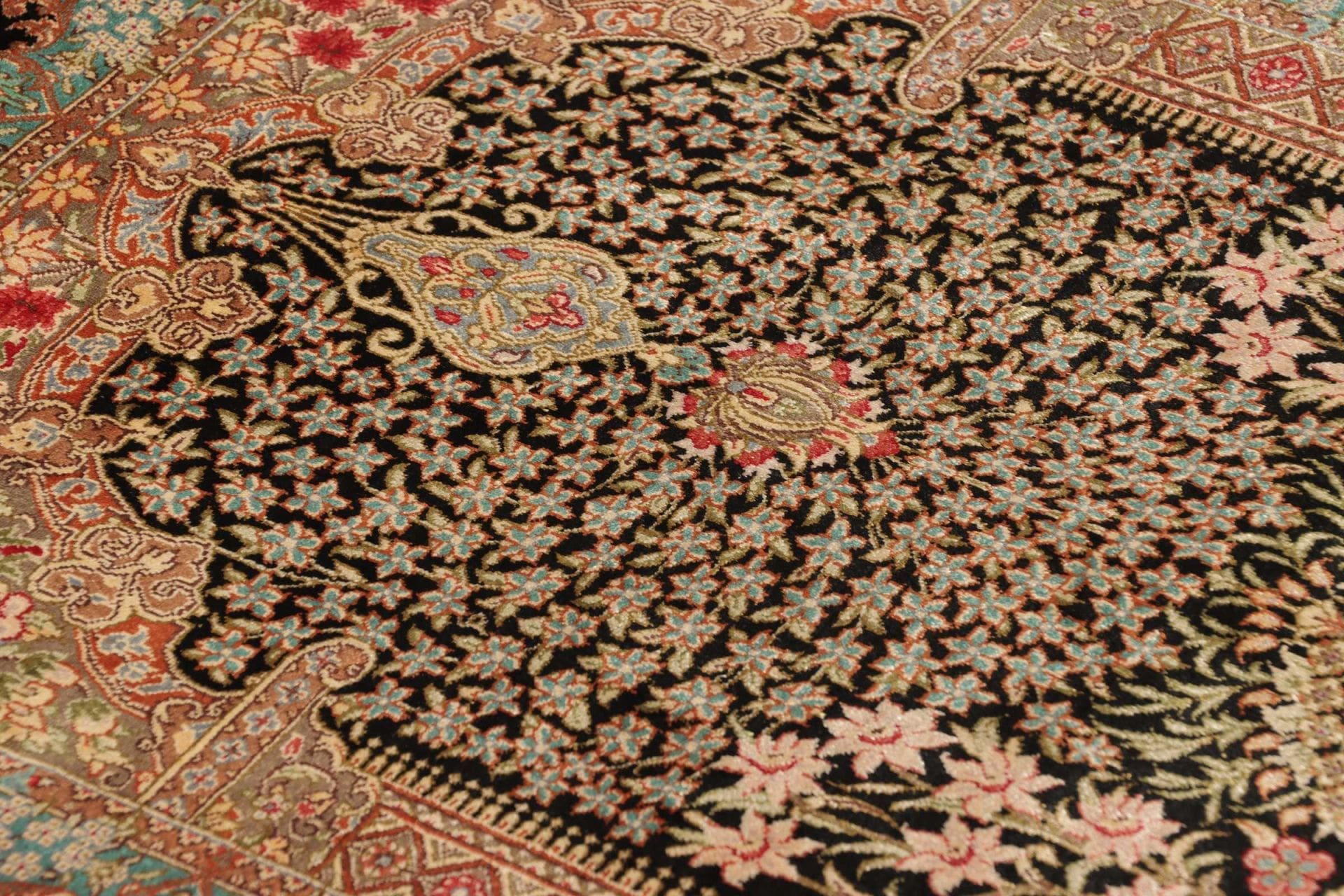 Ghom Perserteppich aus Iran, 63 × 89 cm
