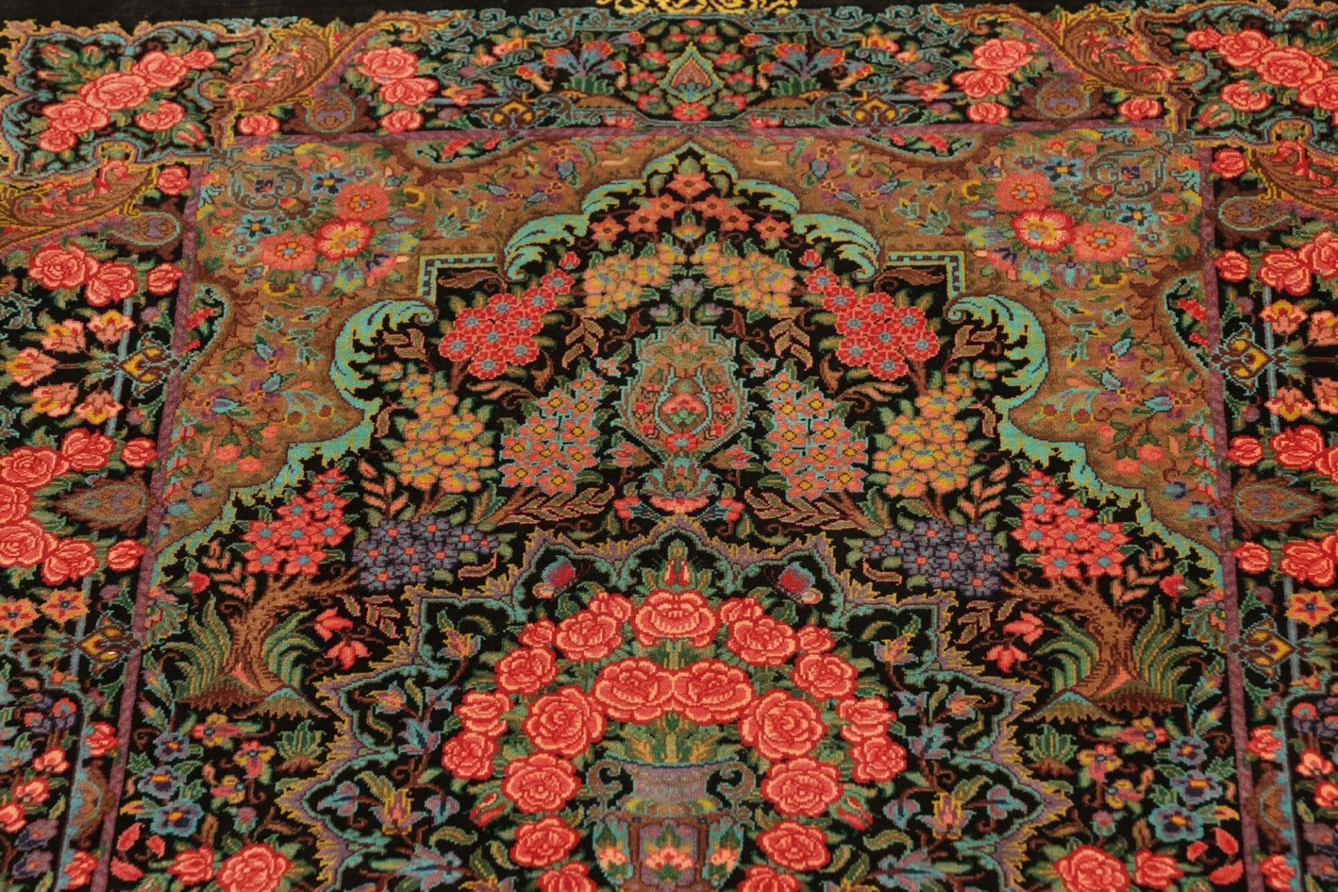 Ghom Perserteppich 65 × 88 cm aus Seide, handgeknüpft