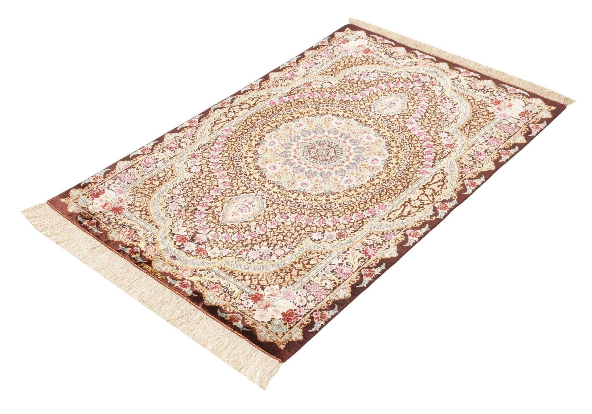 Ghom Perserteppich aus Iran, 82 × 121 cm