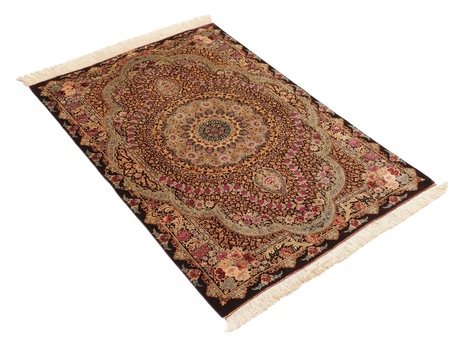 Ghom Perserteppich aus Iran, 82 × 121 cm
