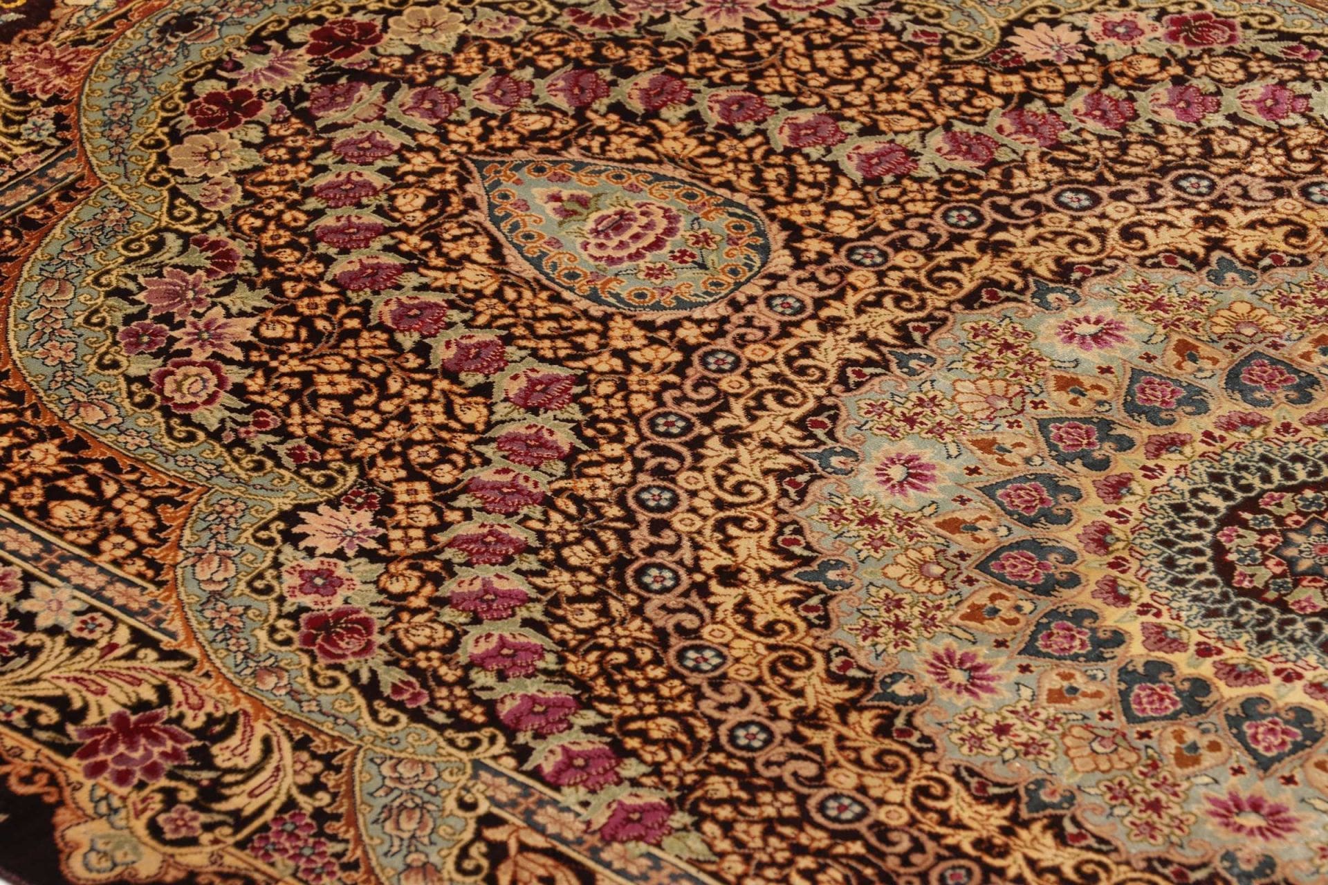 Ghom Perserteppich aus Iran, 82 × 121 cm