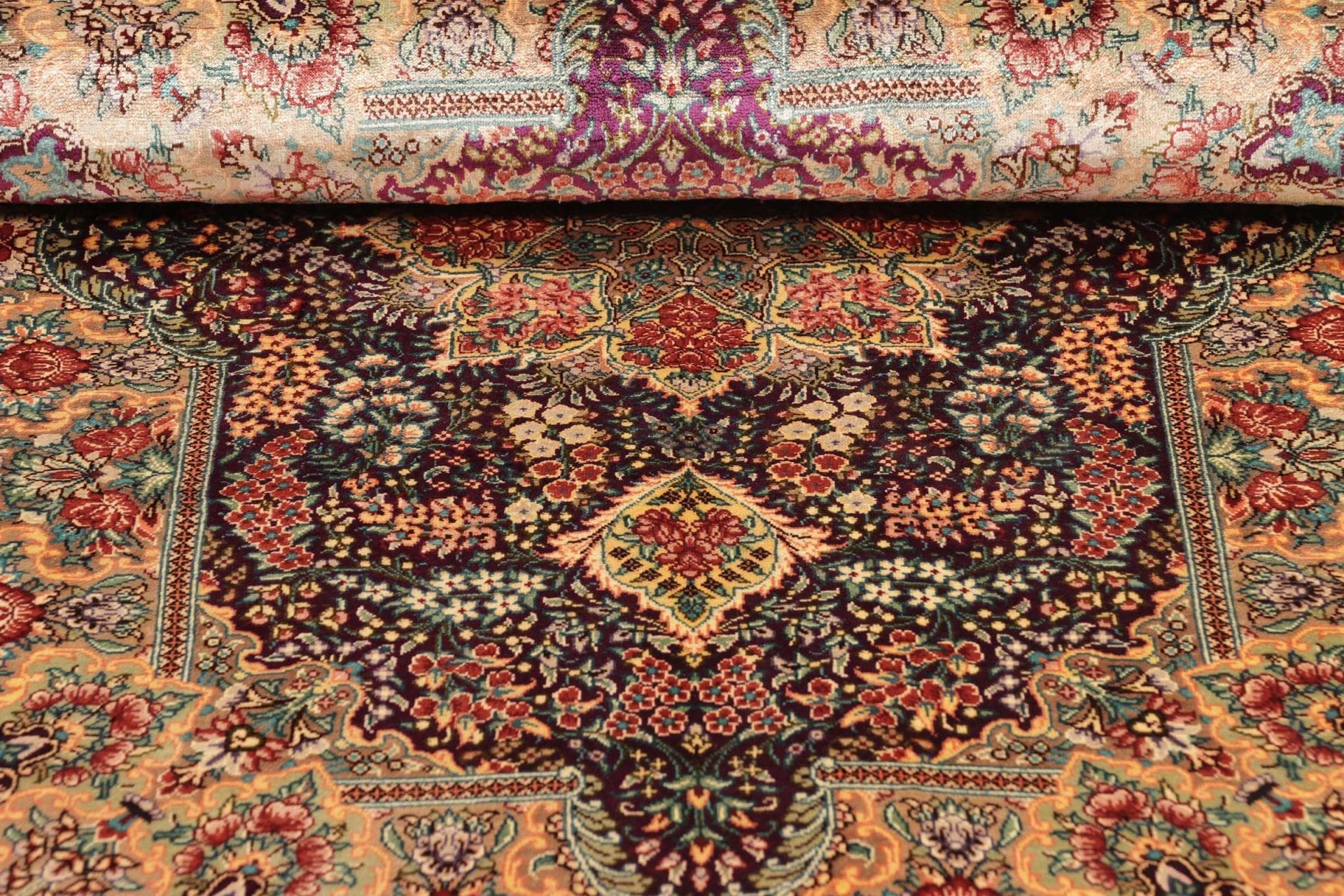 Ghom Perserteppich 64 × 93 cm aus Seide, handgeknüpft