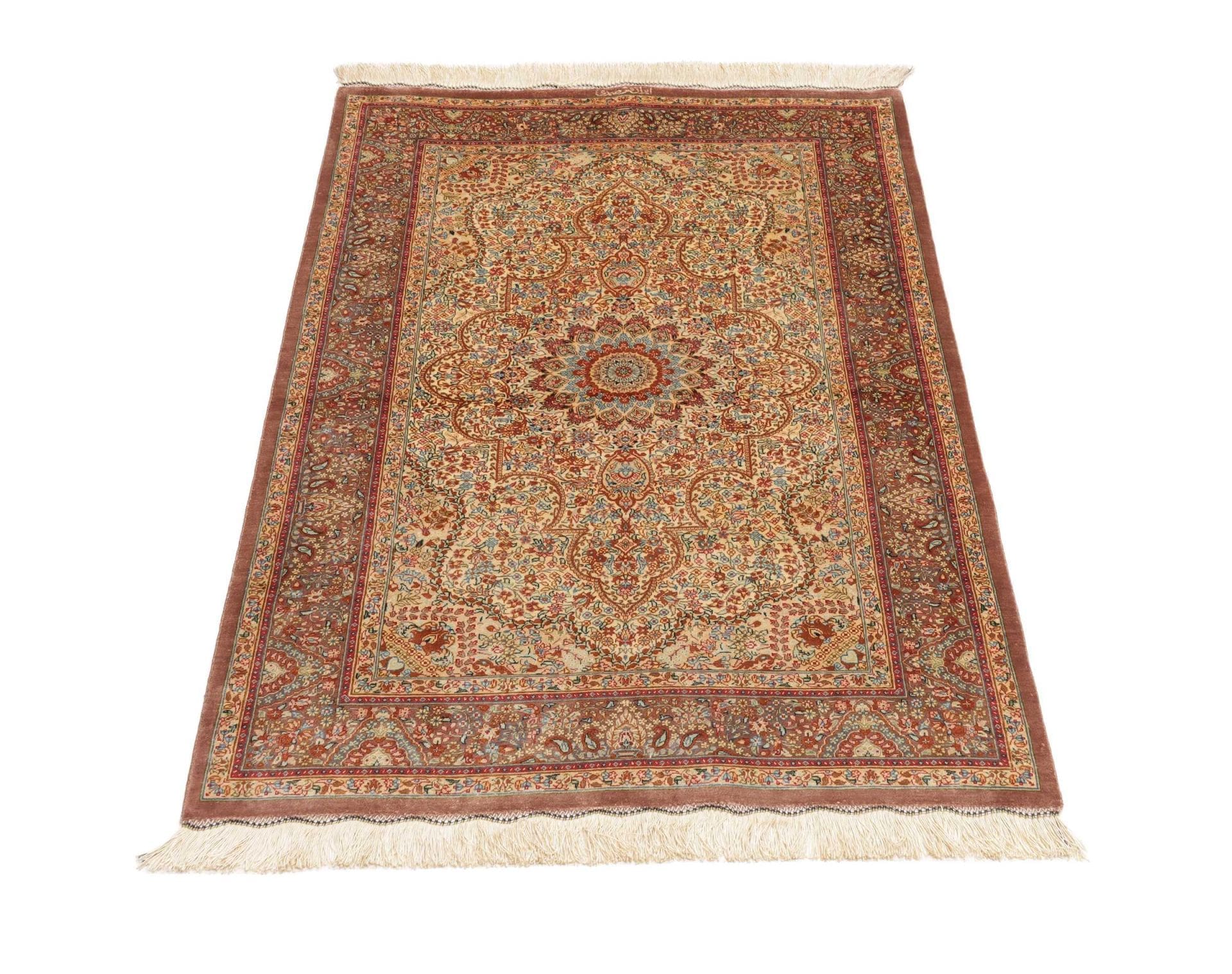 Handgeknüpfter Ghom Perserteppich, 82 × 123 cm, Seide