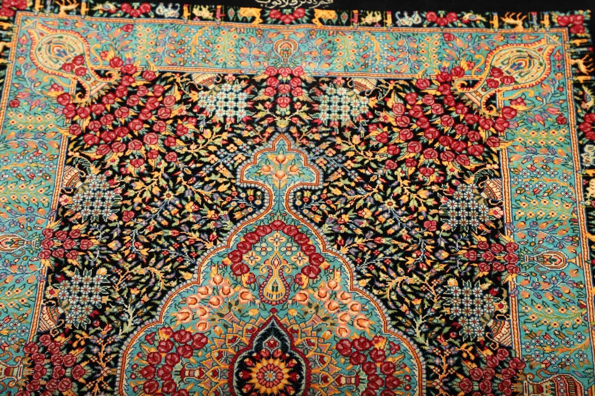 Ghom Perserteppich 63 × 91 cm aus Seide, handgeknüpft