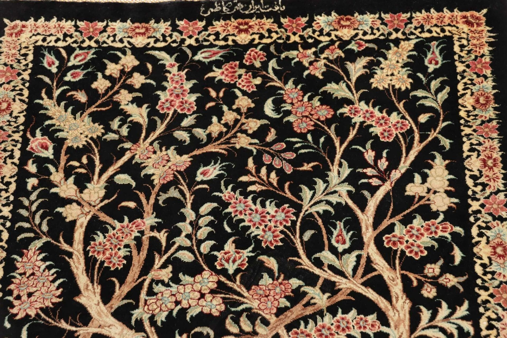 Ghom Perserteppich aus Iran, 63 × 101 cm