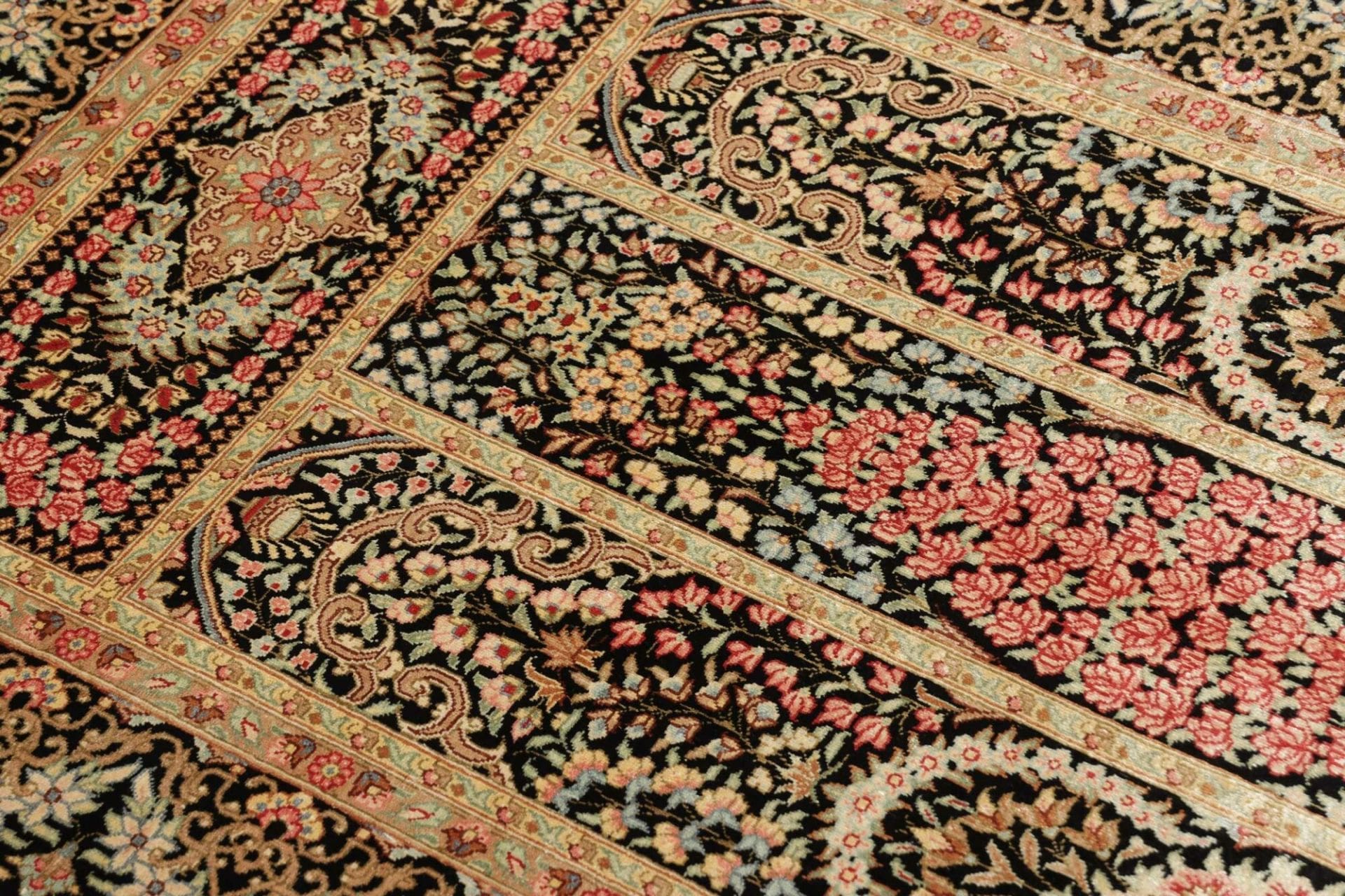 Handgeknüpfter Ghom Perserteppich 63 × 93 cm