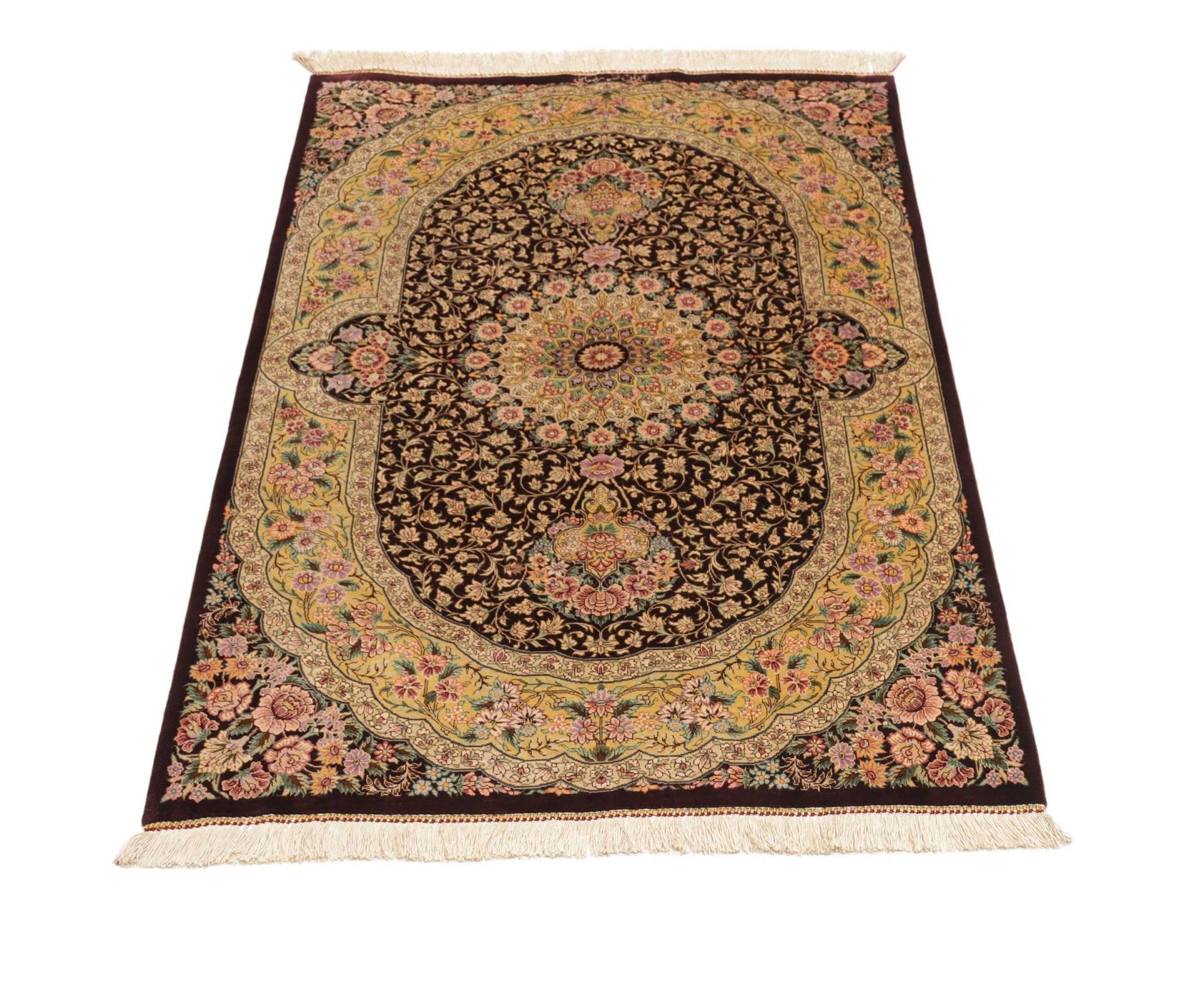 Ghom Perserteppich aus Iran, 82 × 124 cm