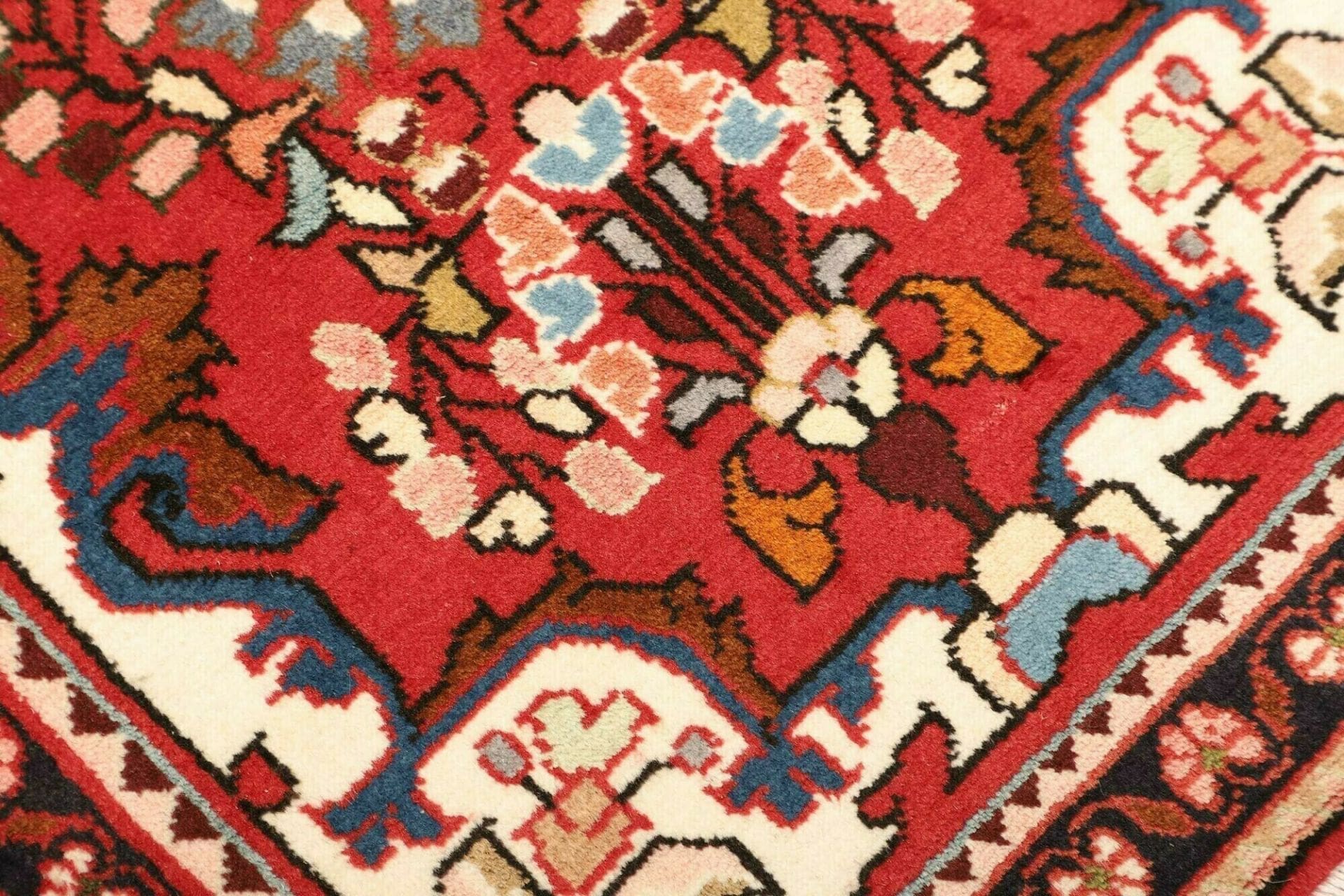 hamadan-teppich-72-x-121-cm-herati-muster-schurwolle-handgeknupft-5 Handgeknüpfter Hamadan Herati Perserteppich 72 × 121 cm