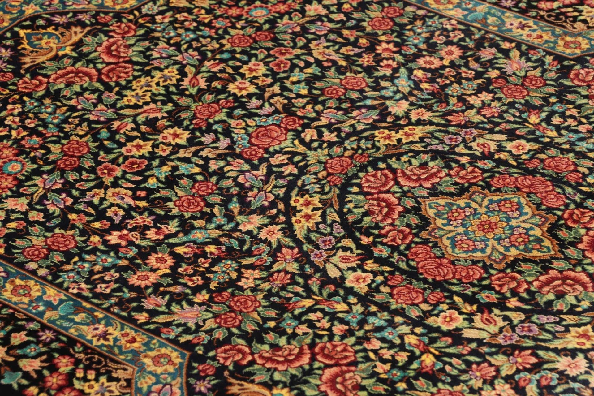 Ghom Perserteppich 81 × 120 cm aus Seide, handgeknüpft