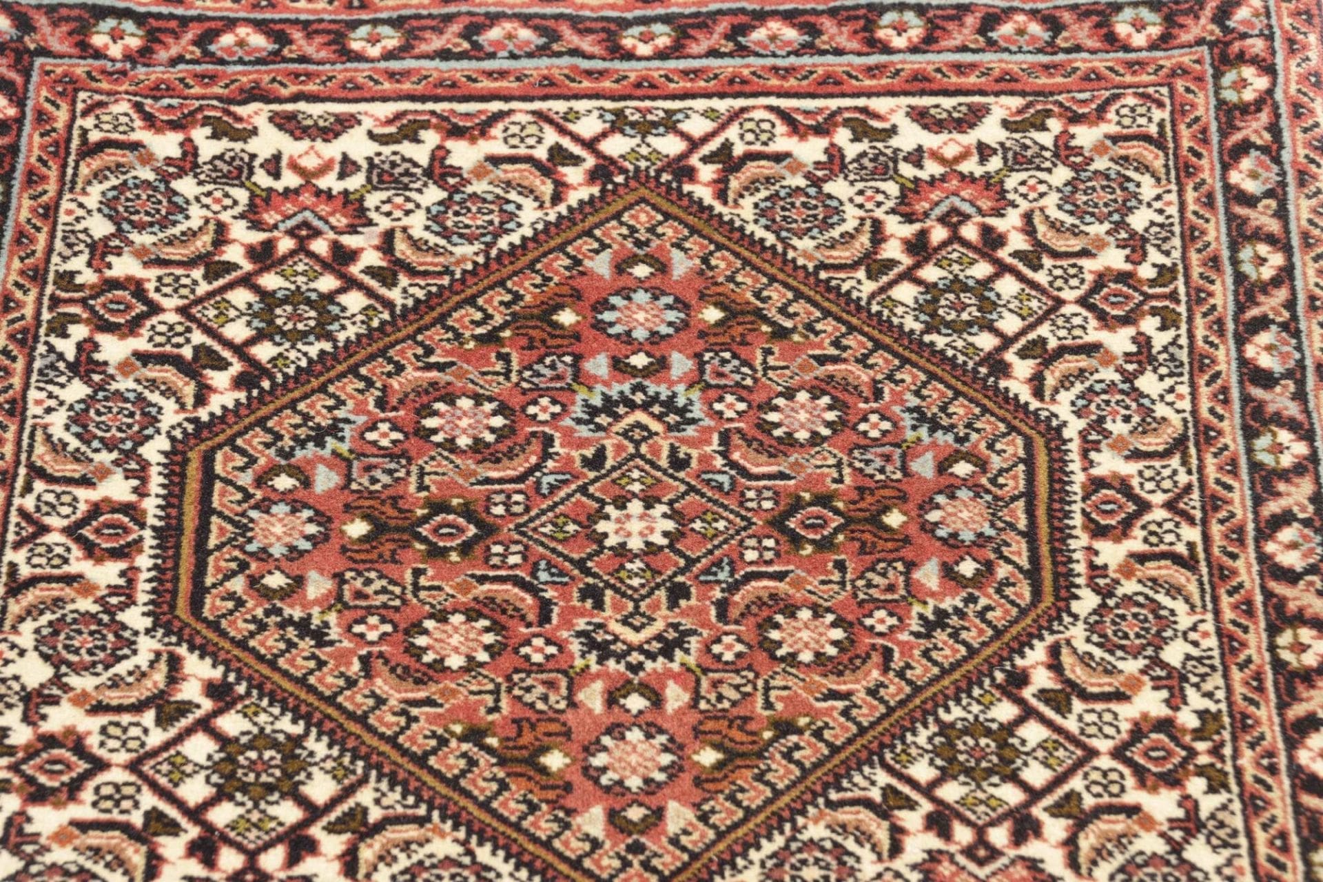 bidjar-teppich-66-x-158-cm-handgeknupft-aus-schurwolle-7 Bijar Perserteppich 66 × 158 cm aus Wolle, handgeknüpft