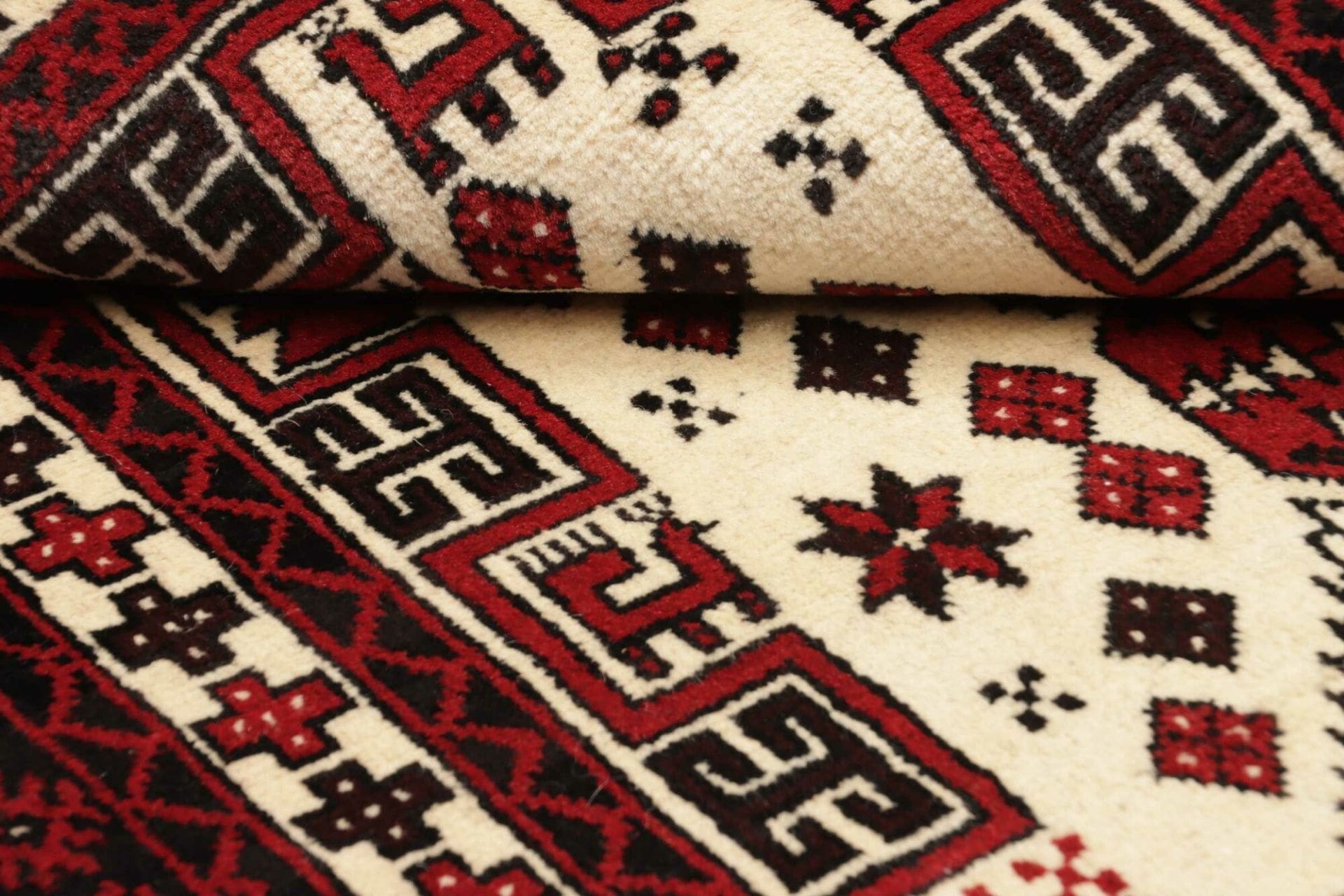 Perserteppich aus Iran, 98 × 197 cm