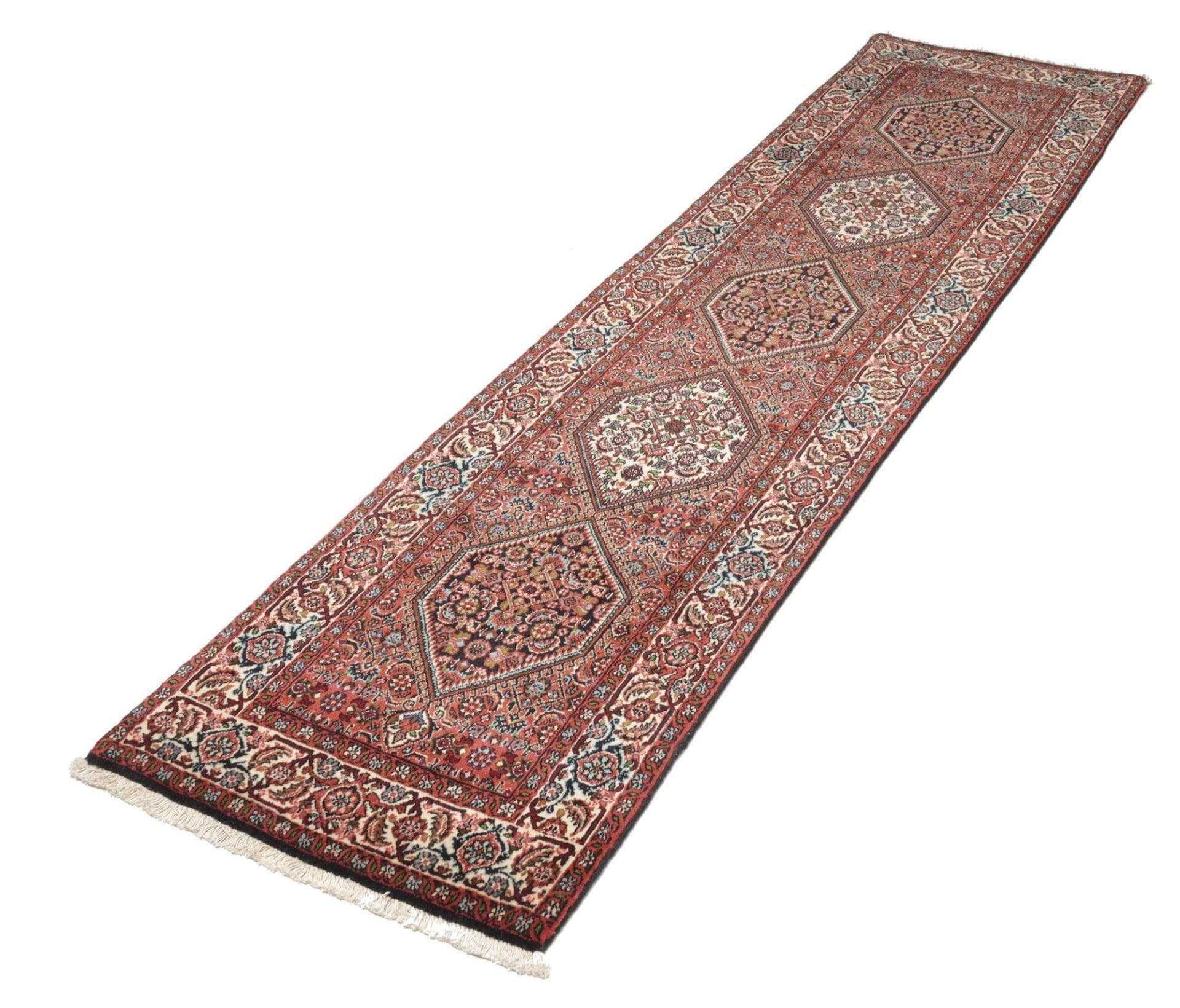 Perserteppich aus Iran, 69 × 260 cm