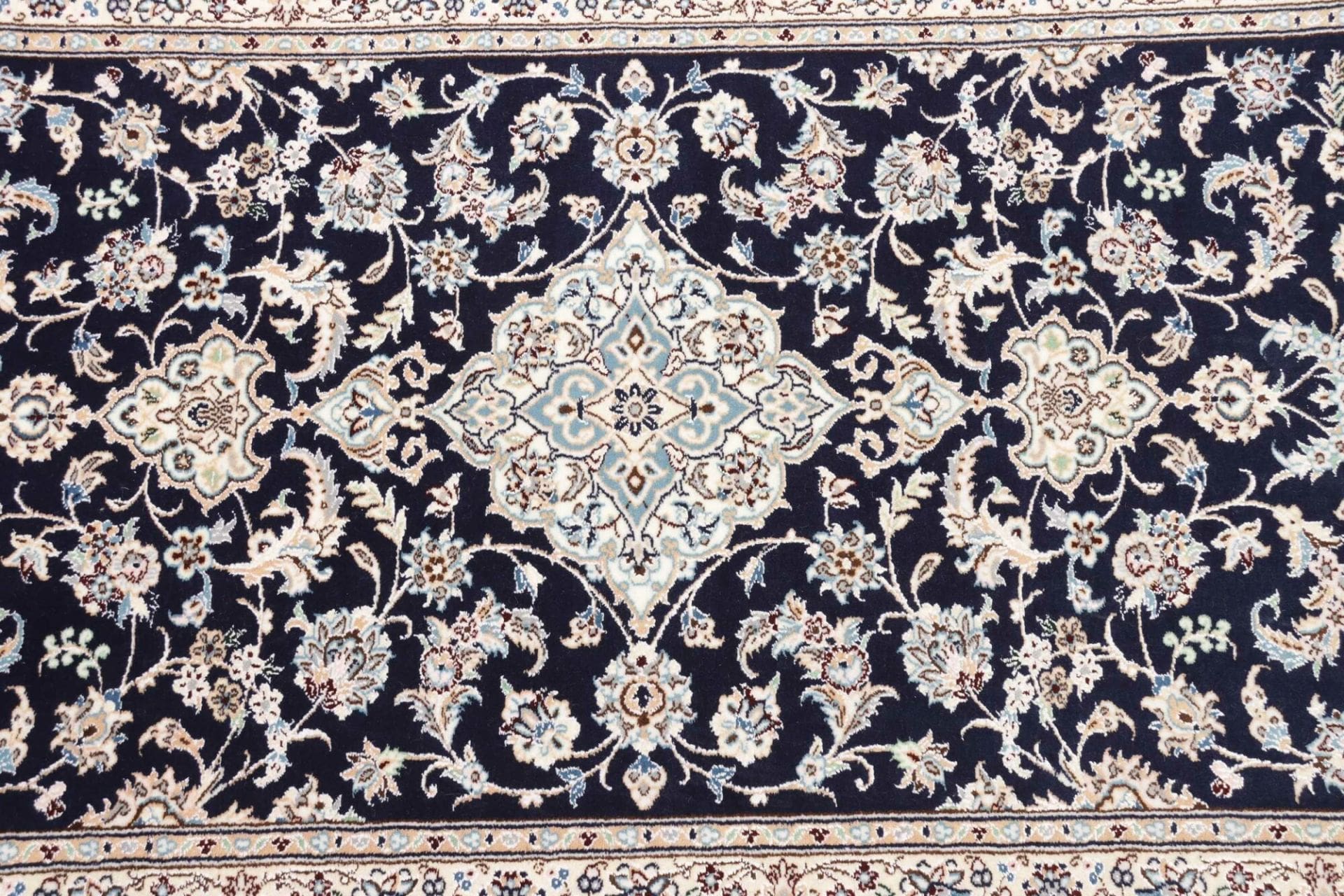Nain Perserteppich 80 × 209 cm aus Wolle, handgeknüpft