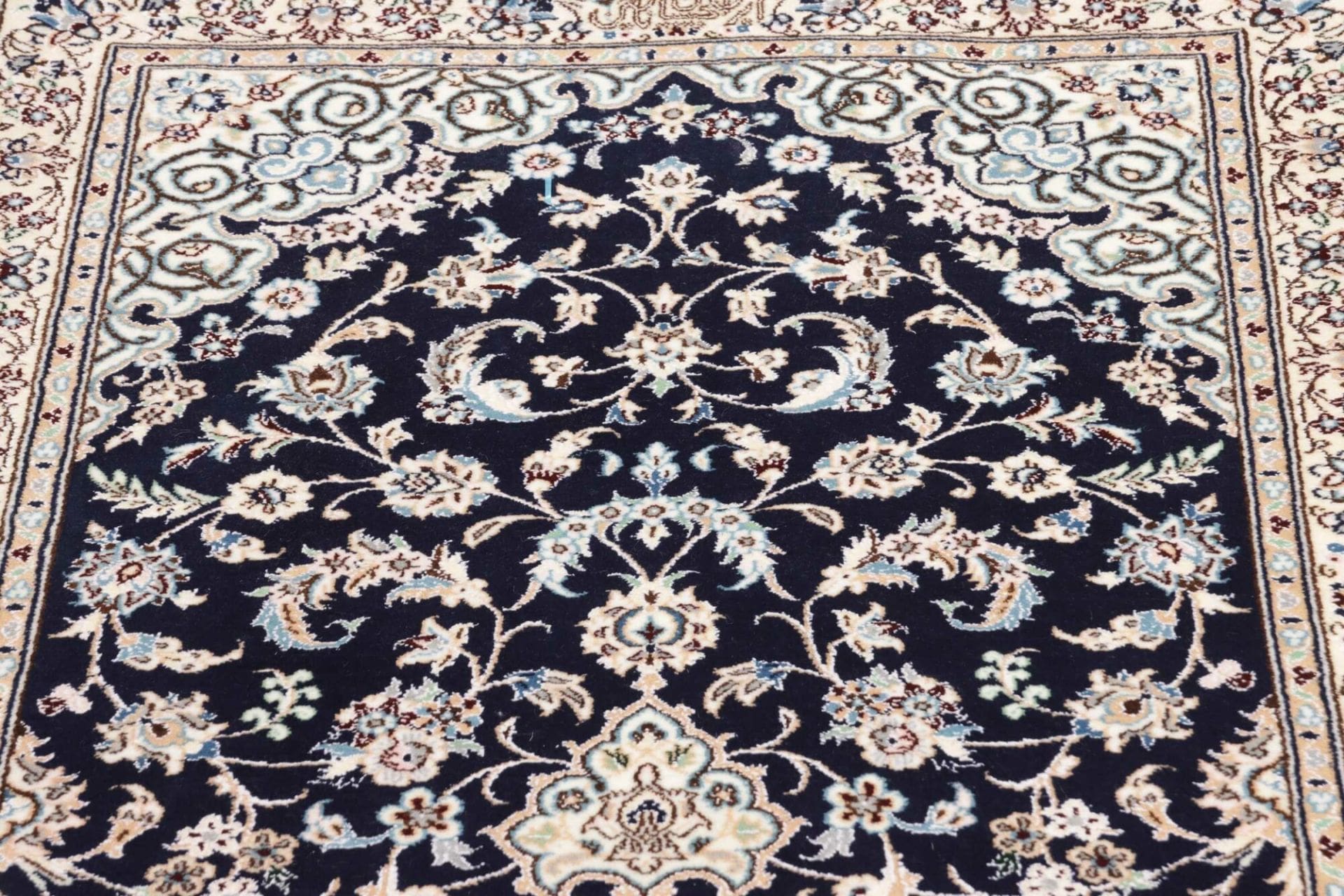 Nain Perserteppich 80 × 209 cm aus Wolle, handgeknüpft
