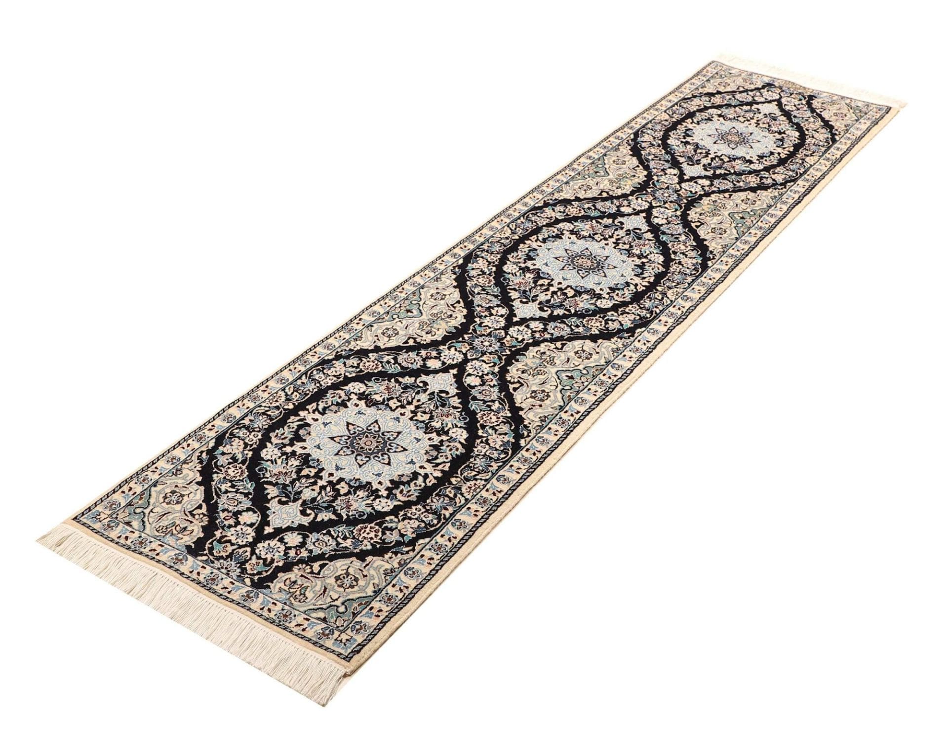 Nain Perserteppich aus Iran, 53 × 206 cm