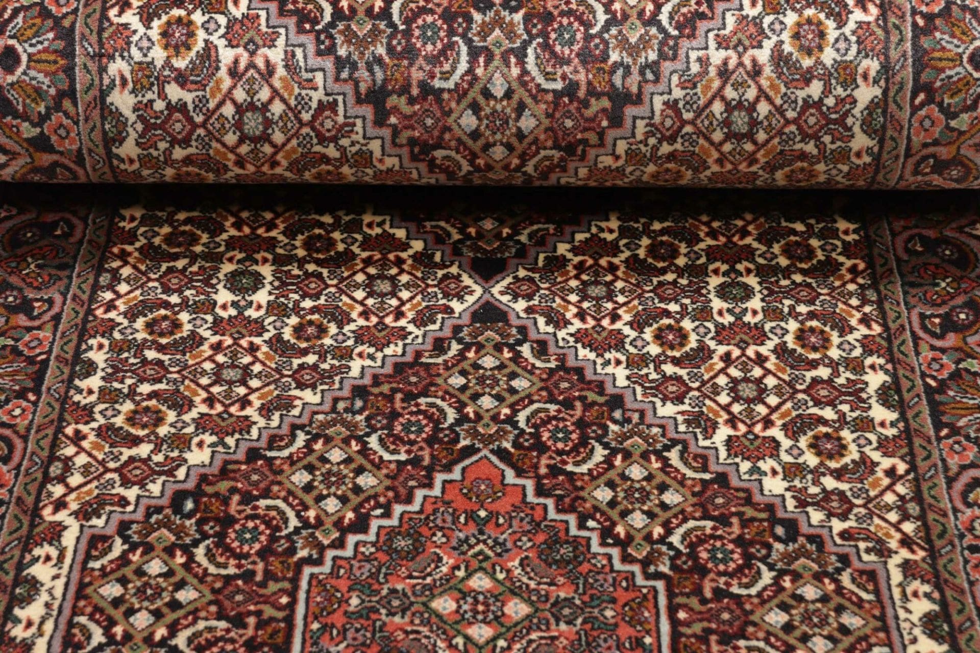 Handgeknüpfter Bijar Perserteppich 77 × 251 cm