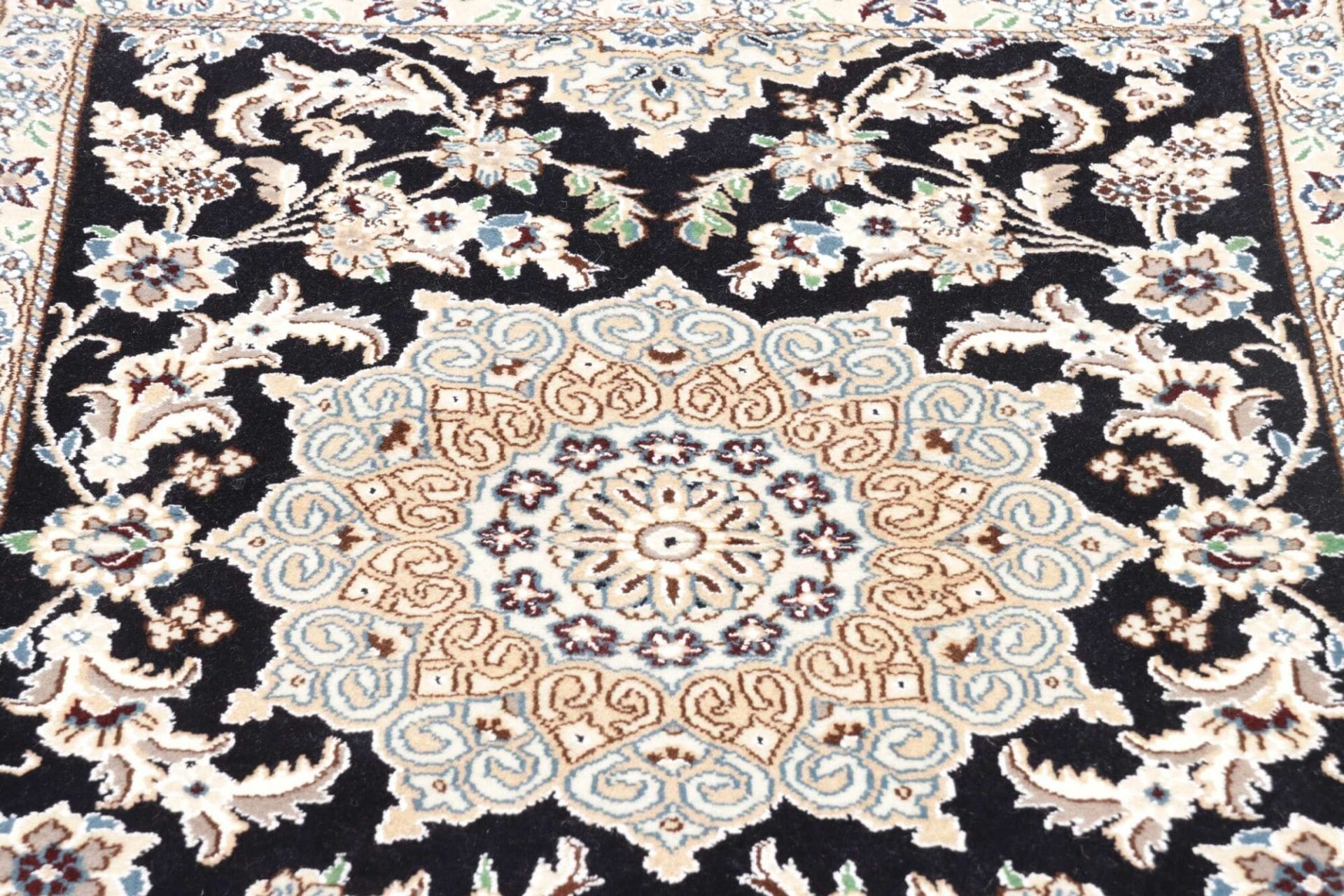 Handgeknüpfter Nain Perserteppich 87 × 202 cm