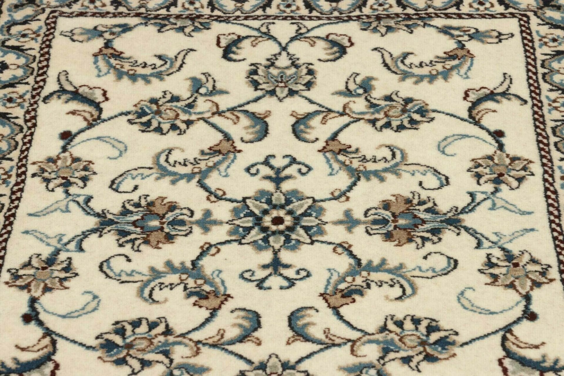 Nain Perserteppich aus Iran, 81 × 290 cm