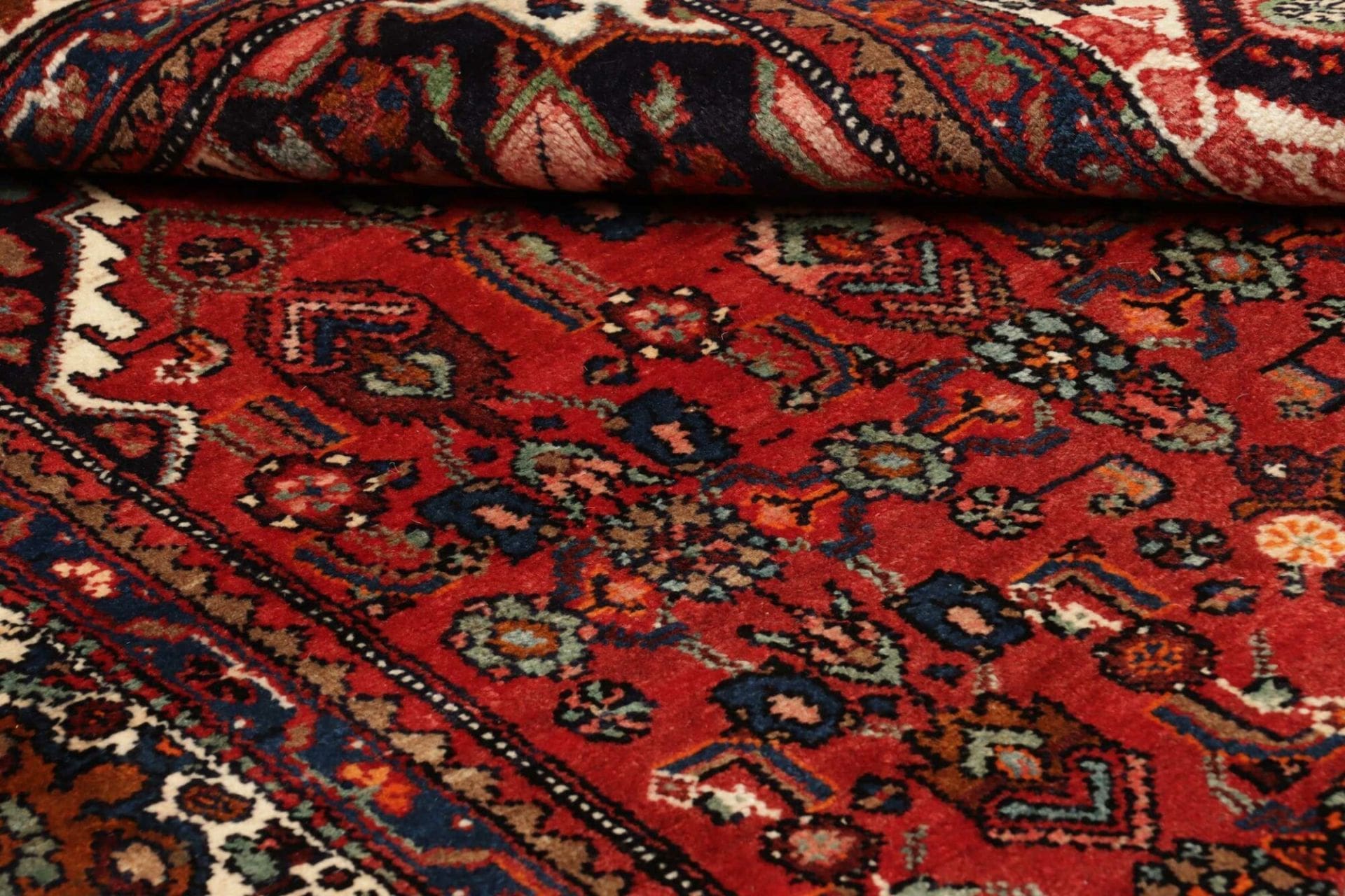 Perserteppich aus Iran, 140 × 350 cm