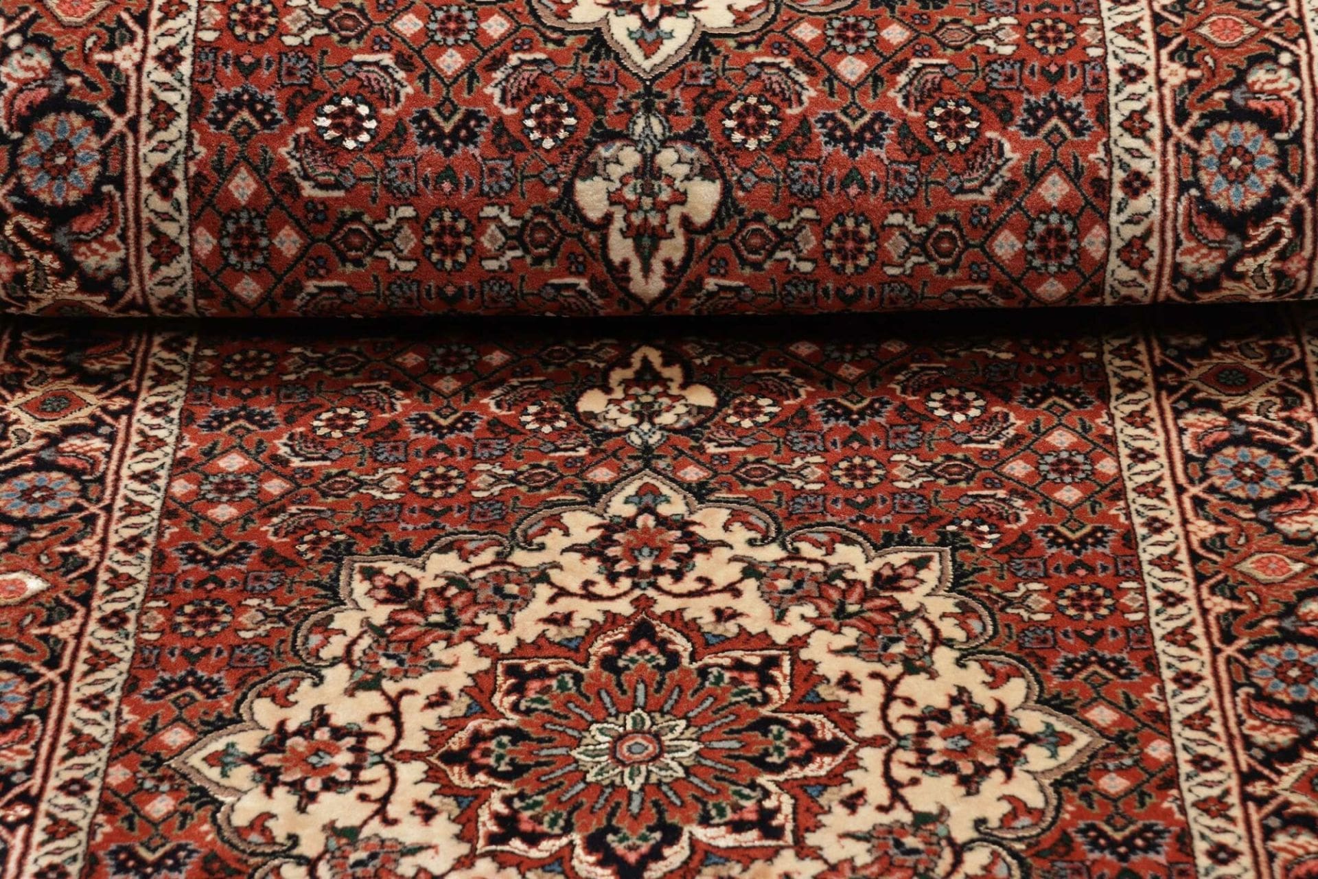 Handgeknüpfter Bijar Perserteppich 78 × 310 cm