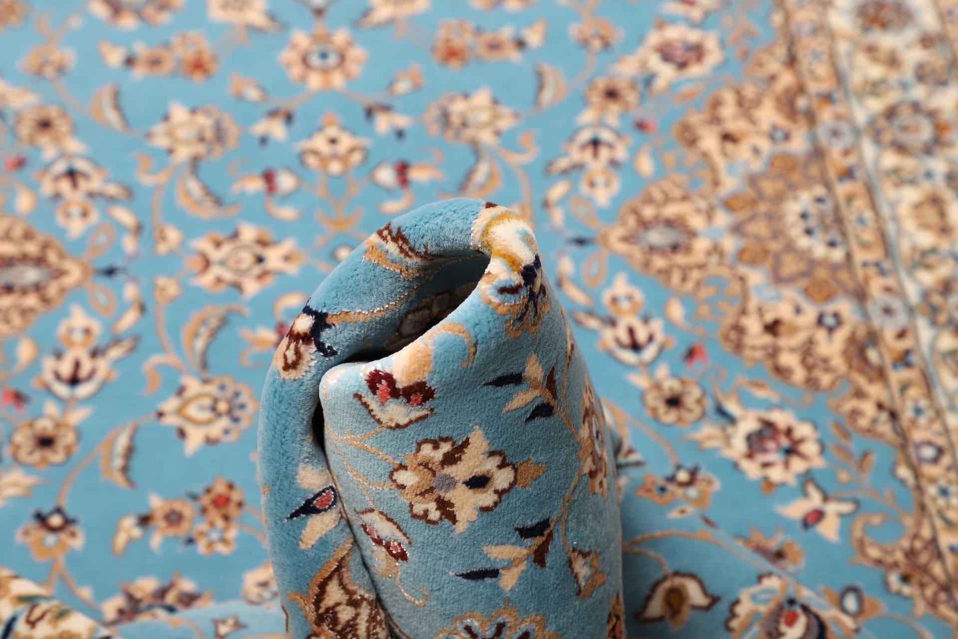 Nain Perserteppich aus Iran, 86 × 312 cm