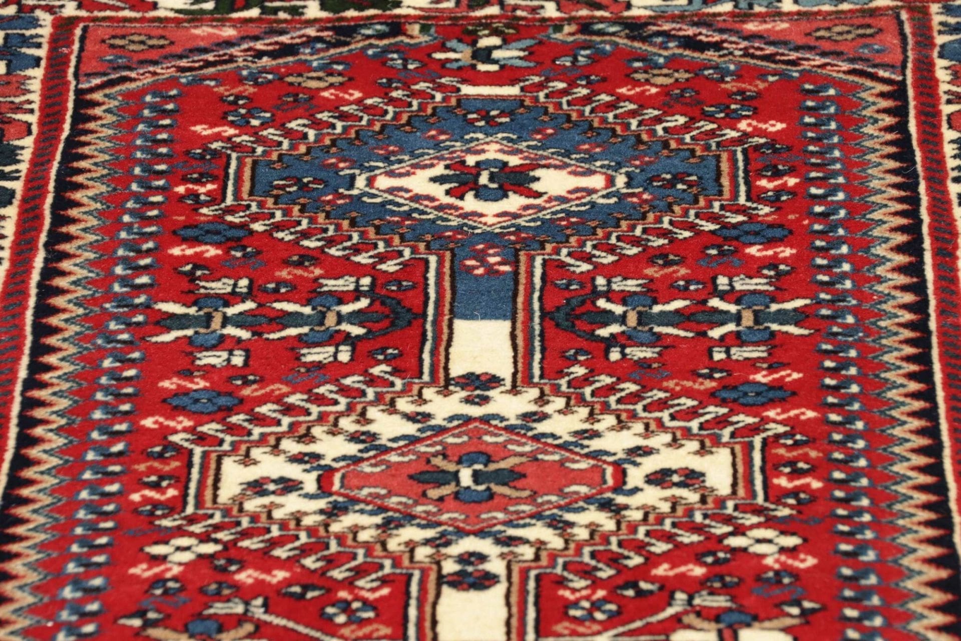 Perserteppich 85 × 304 cm aus Wolle, handgeknüpft