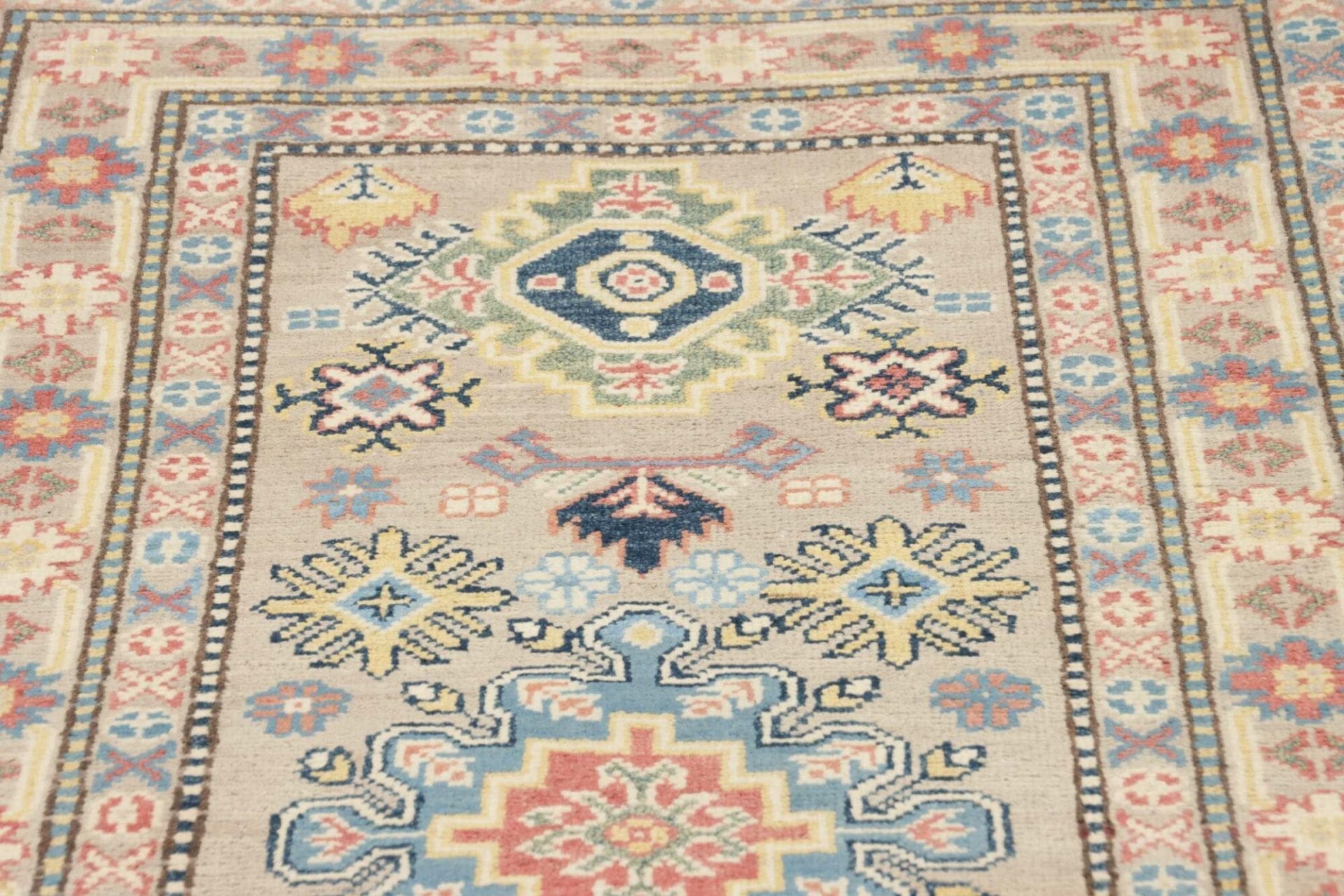 kazak-orientteppich-84-x-309cm-handgeknupft-geometrische-muster-6 Kazak Orientteppich 84 × 309 cm aus Wolle, handgeknüpft