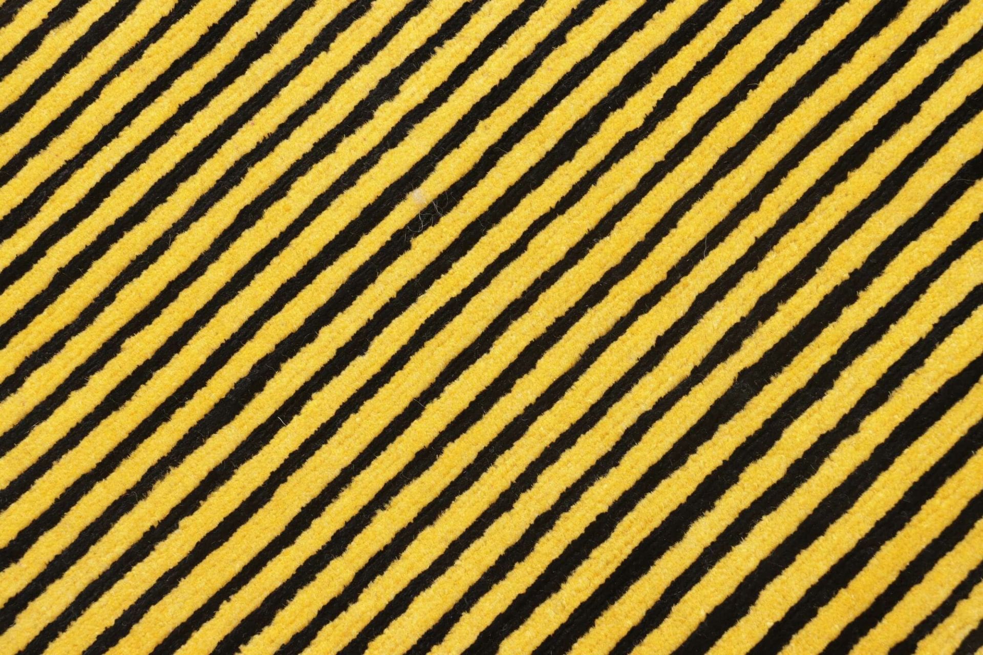 Handgeknüpfter Nepal Teppich 93 × 160 cm