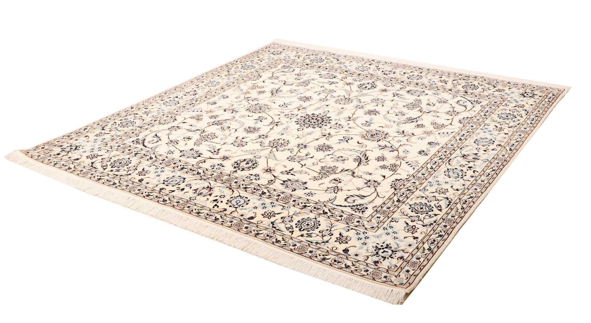 Nain Perserteppich aus Iran, 207 × 205 cm