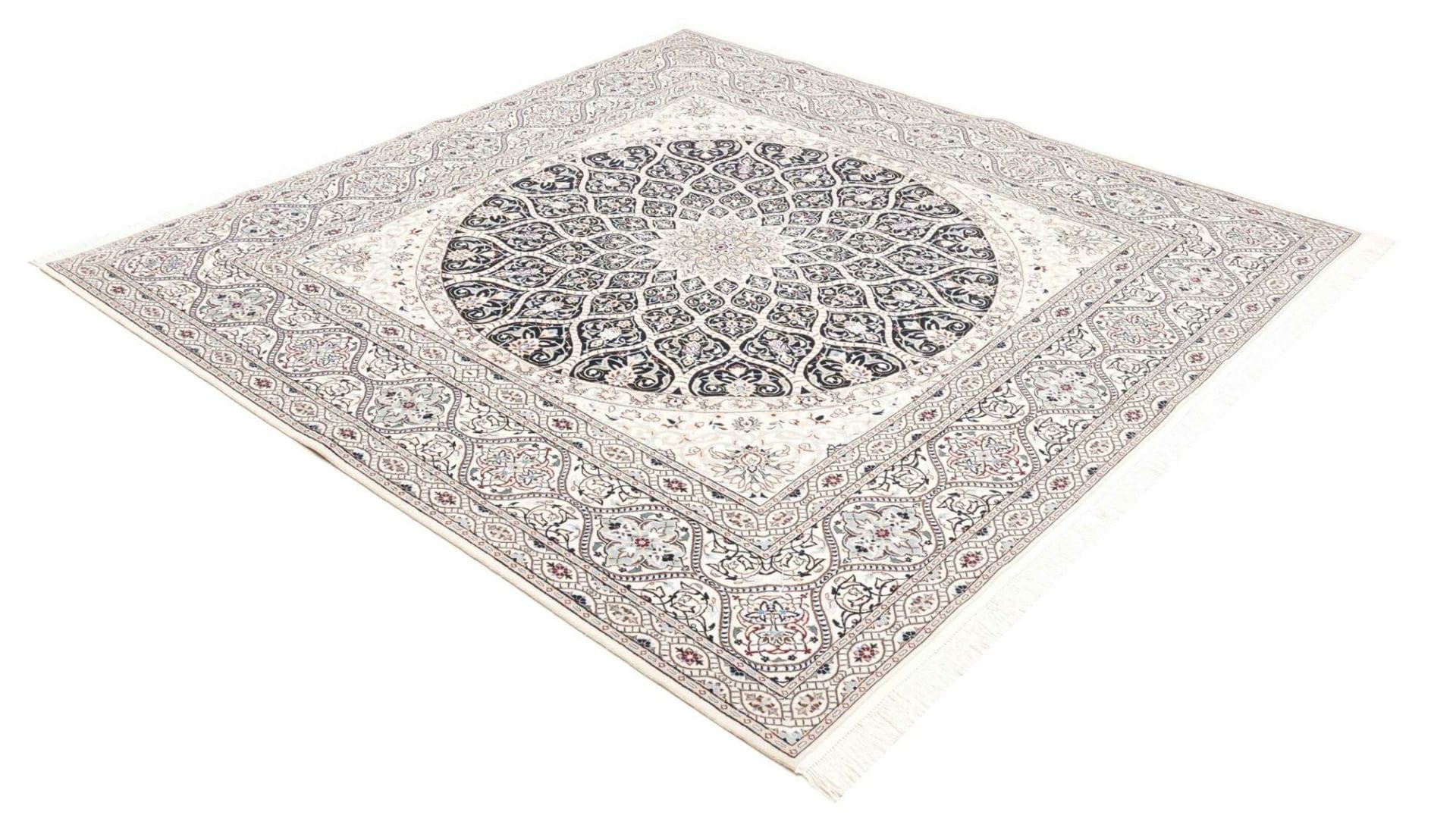Nain Perserteppich 205 × 205 cm aus Wolle, handgeknüpft