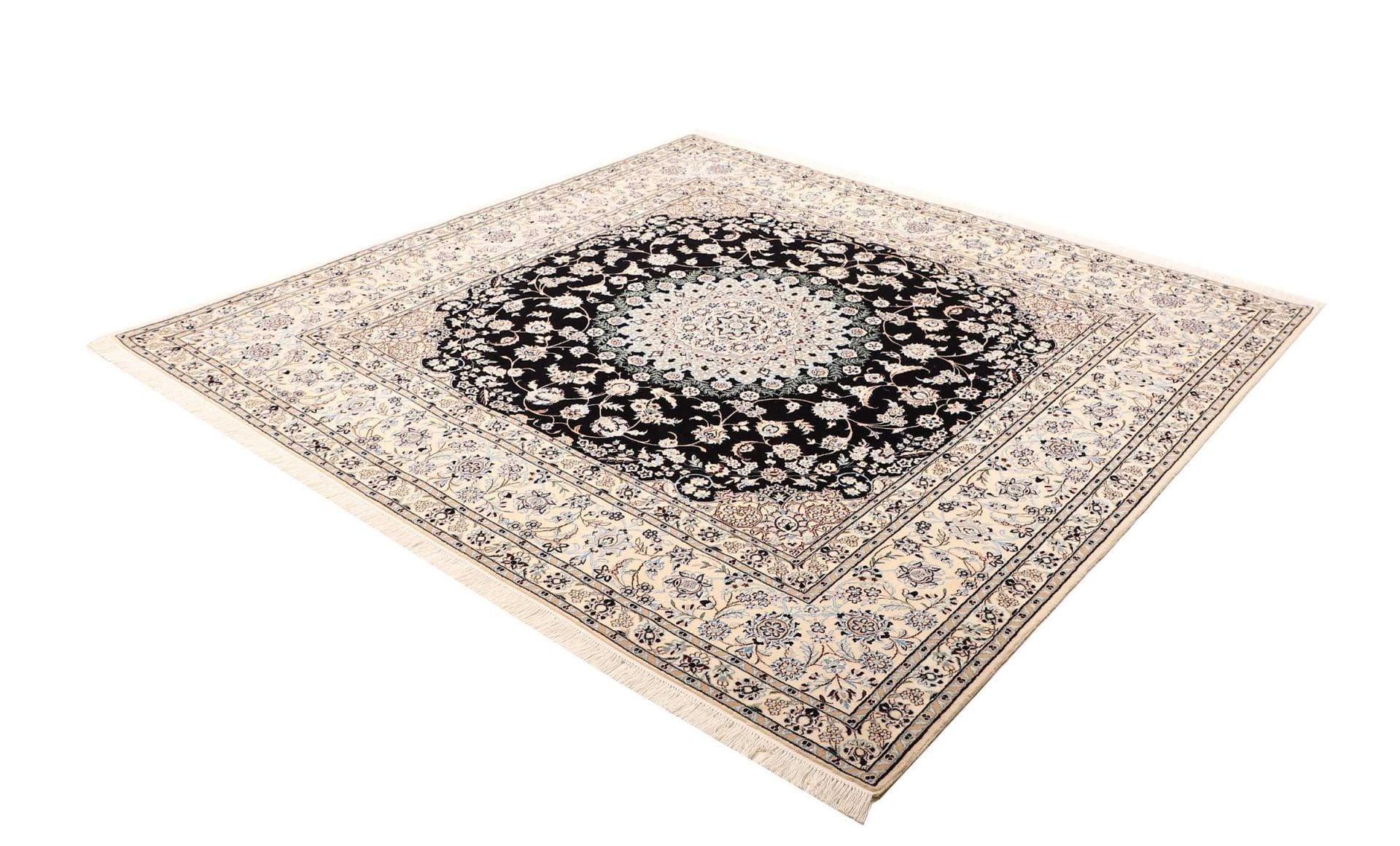Handgeknüpfter Nain Perserteppich 215 × 205 cm