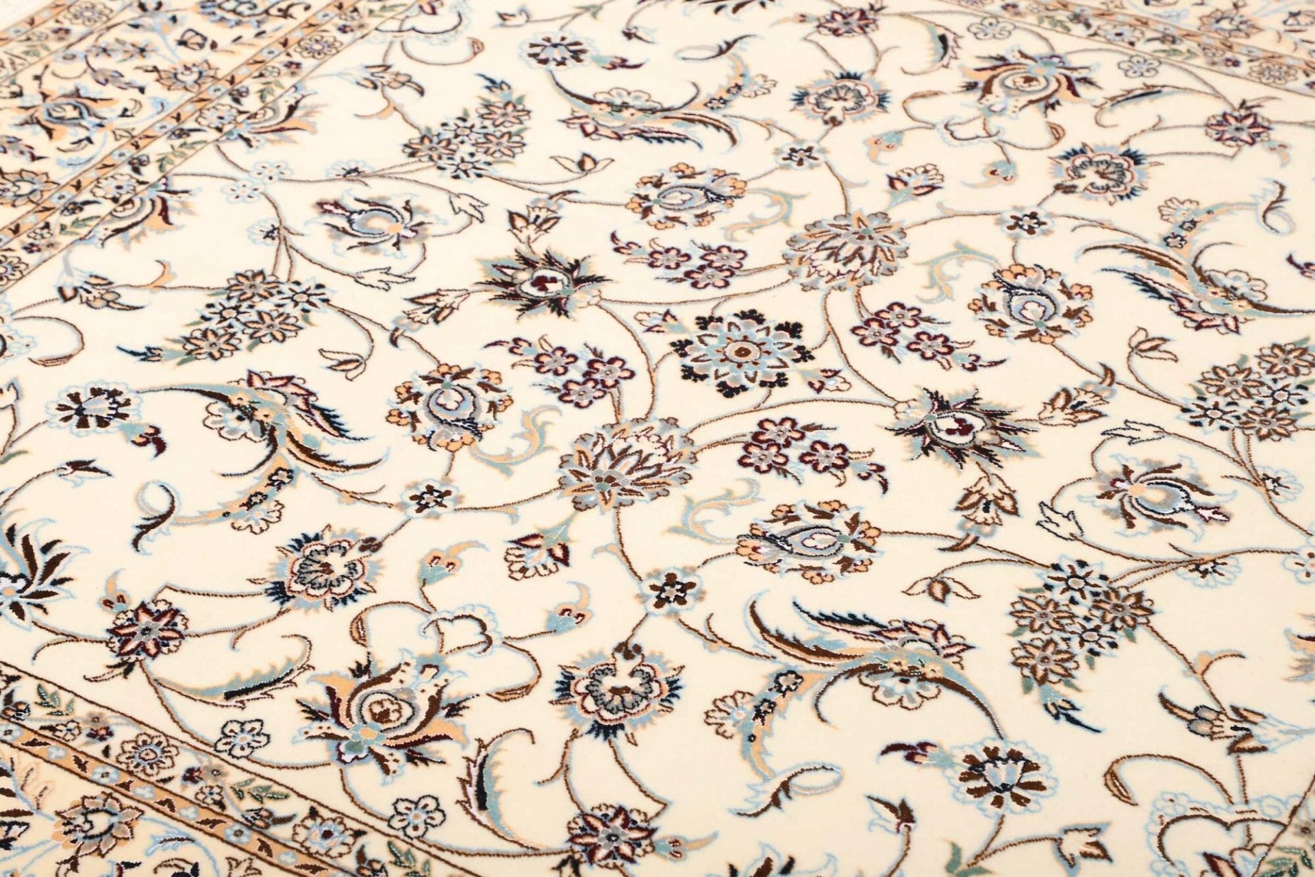 Nain Perserteppich aus Iran, 159 × 161 cm