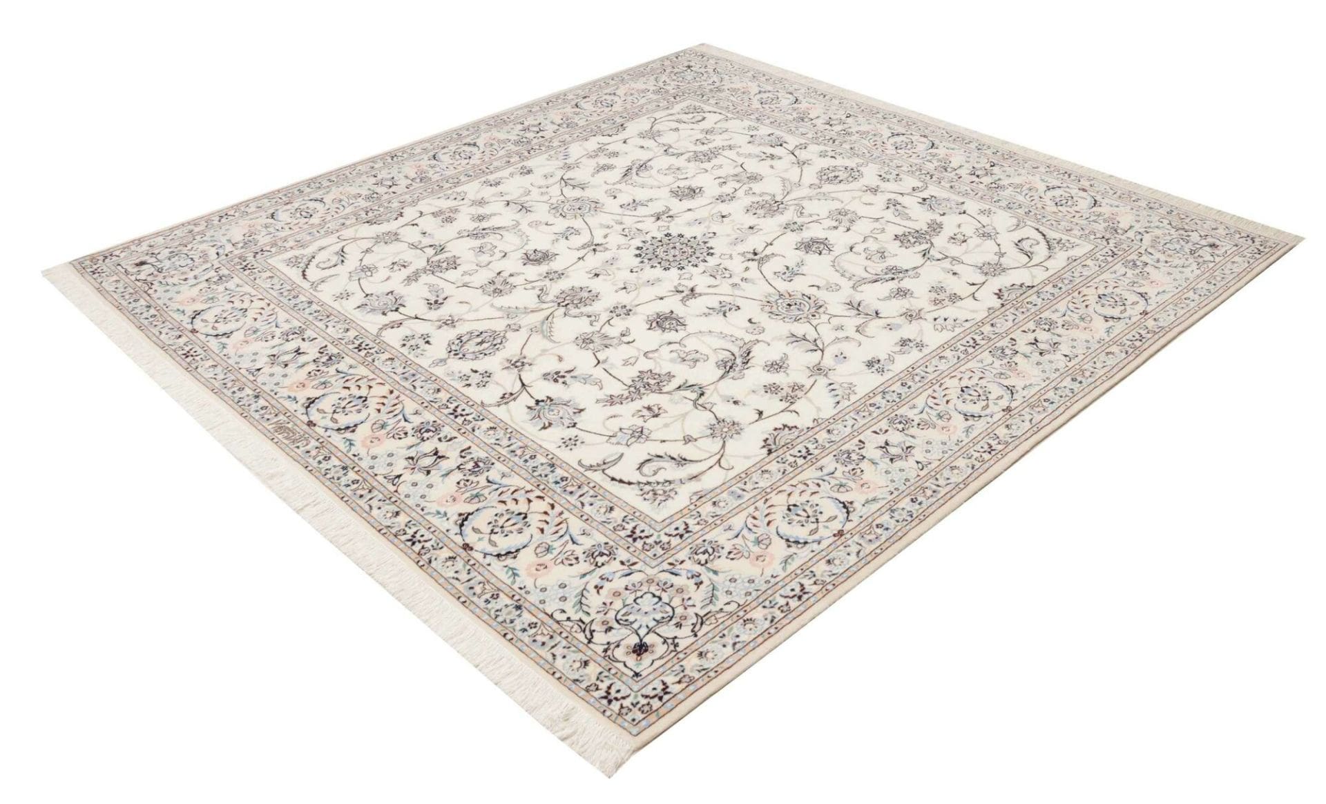 Nain Perserteppich 203 × 210 cm aus Wolle, handgeknüpft