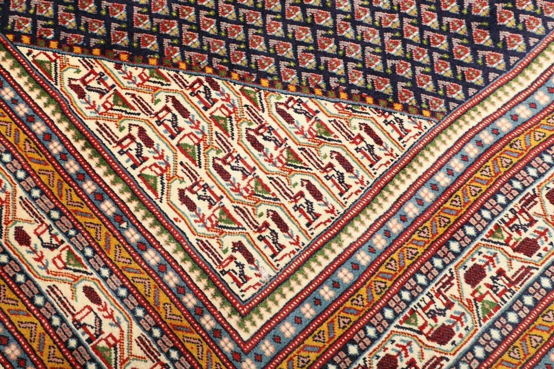 Sarough Farahan Perserteppich 288 × 340 cm aus Wolle, handgeknüpft