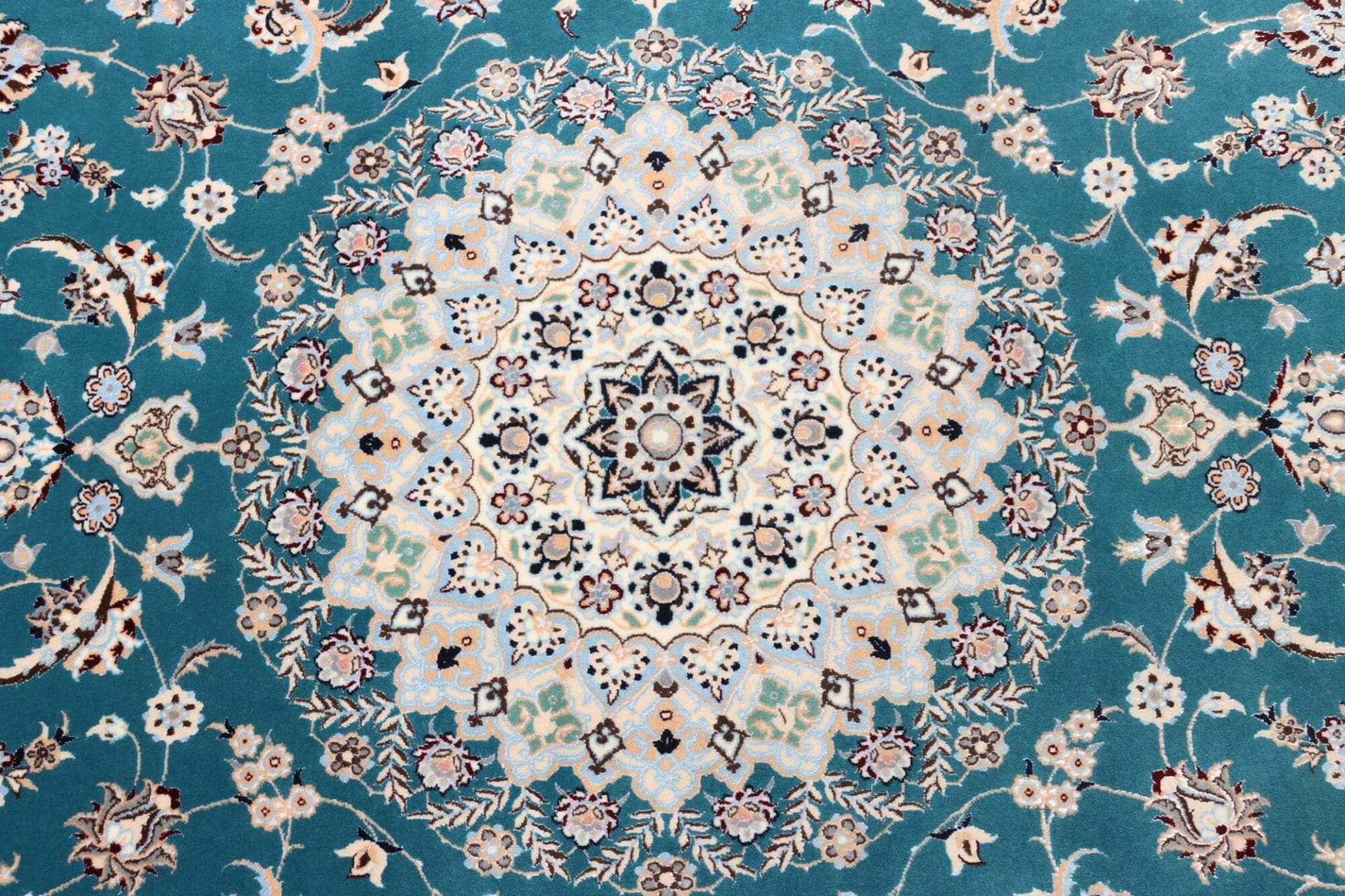 Handgeknüpfter Nain Perserteppich, 210 × 250 cm, Wolle