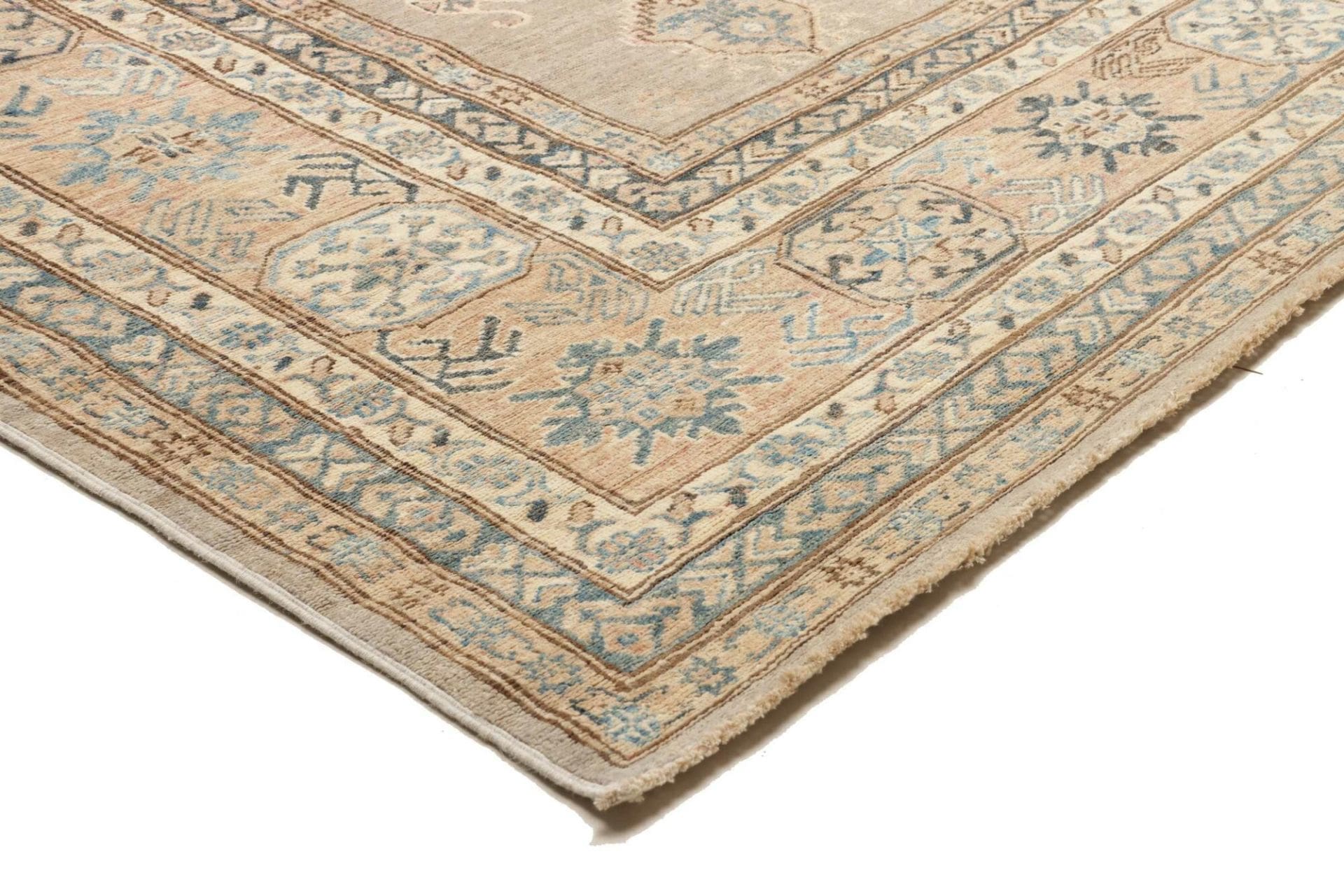 kazak-teppich-253-x-301-cm-geometrisches-muster-handgeknupft-4 Handgeknüpfter Kazak Orientteppich 253 × 301 cm