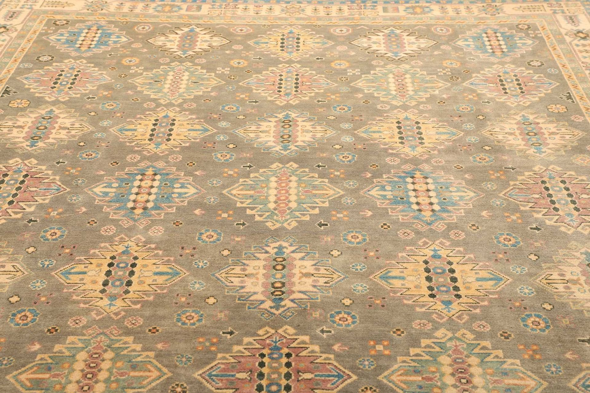 Kazak Orientteppich aus Afghanistan, 248 × 304 cm