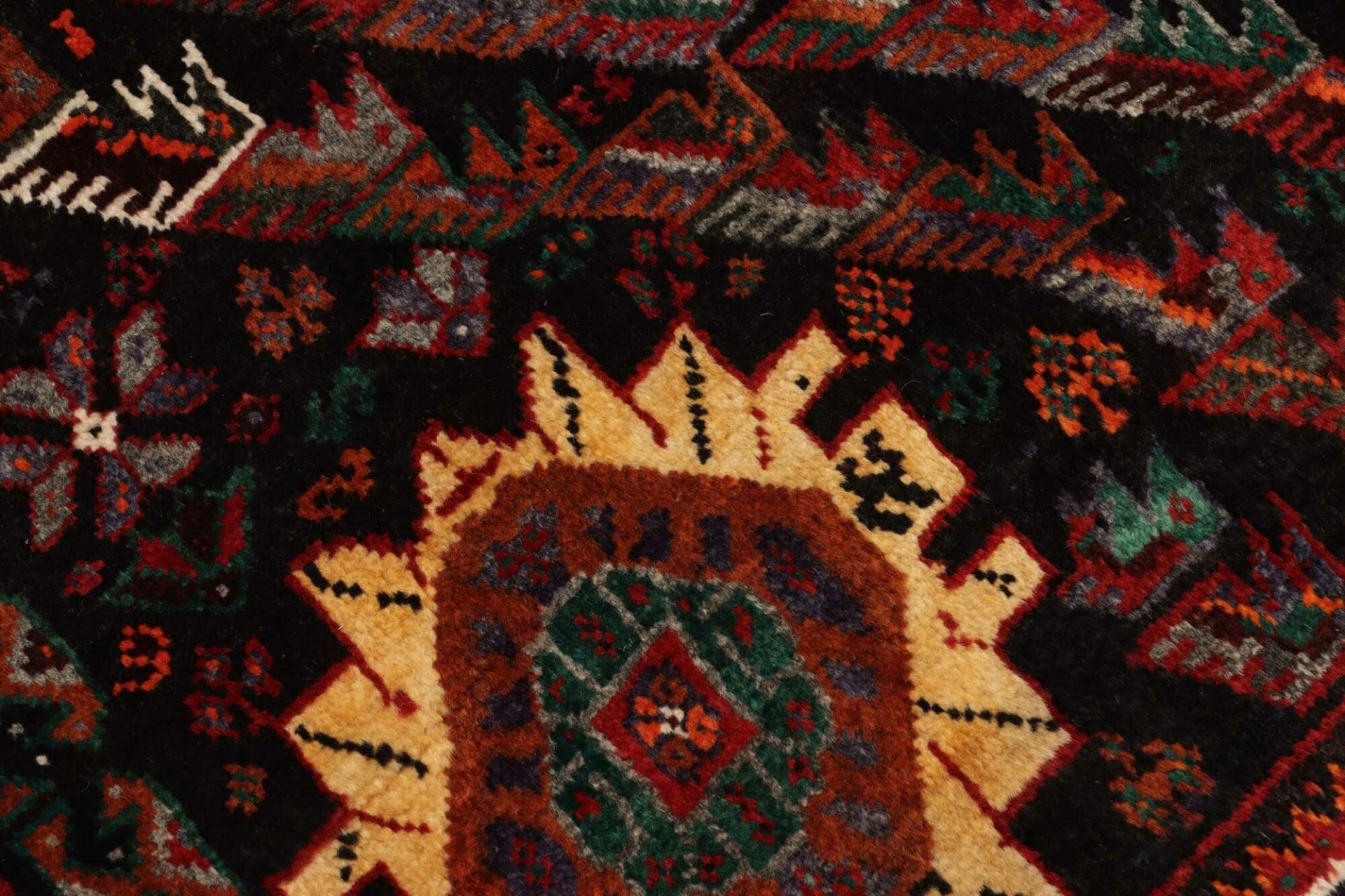 Handgeknüpfter Shiraz Perserteppich, 180 × 240 cm, Wolle