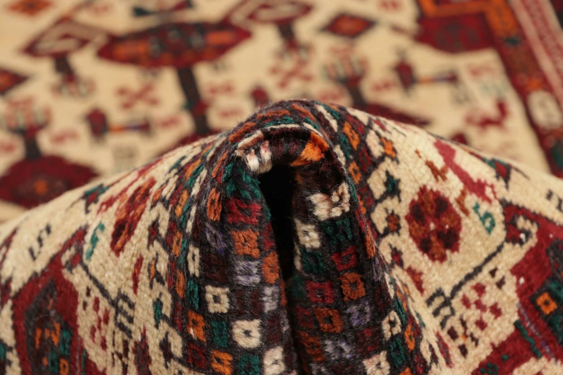 Perserteppich 111 × 205 cm aus Wolle, handgeknüpft