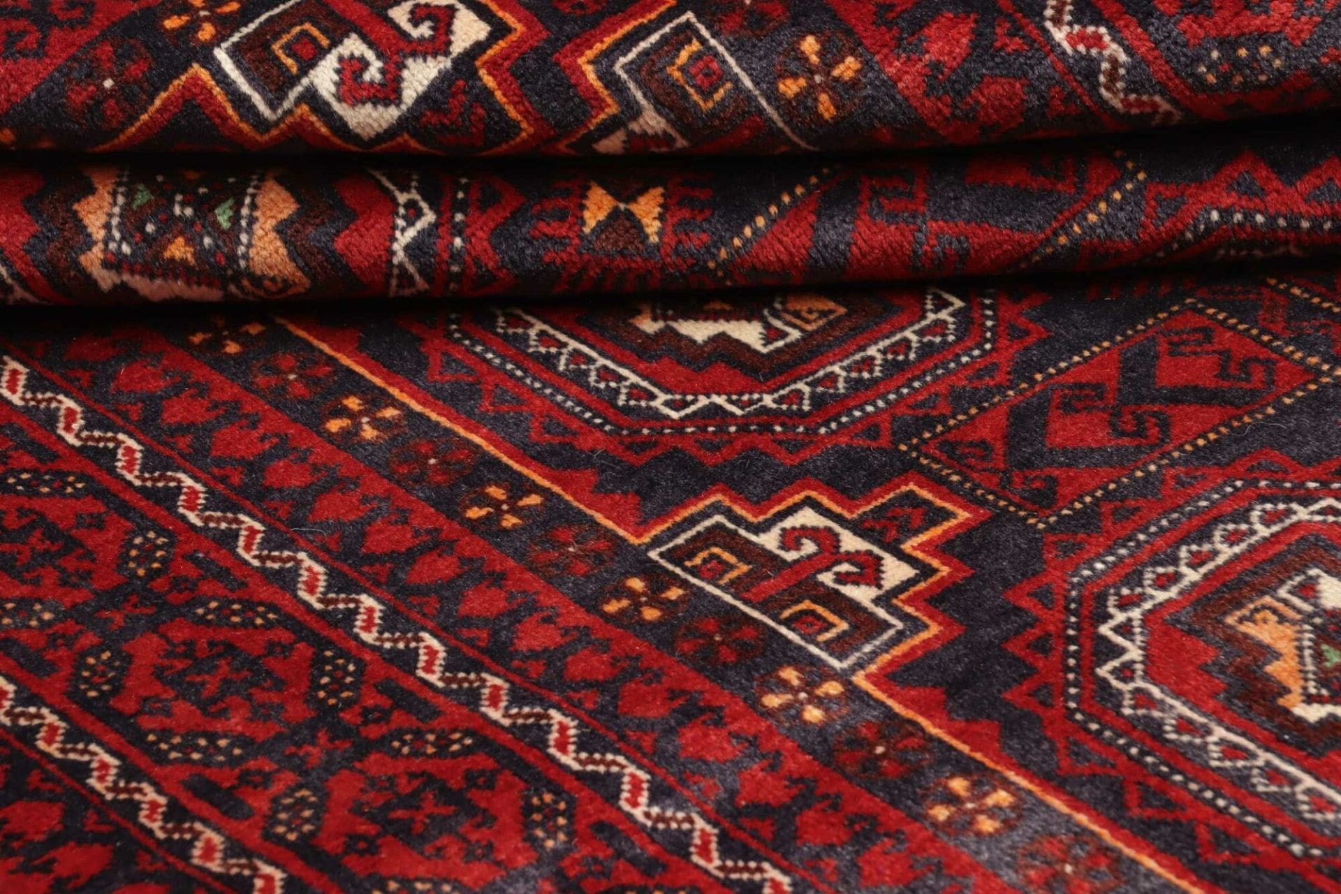 Perserteppich aus Iran, 110 × 202 cm