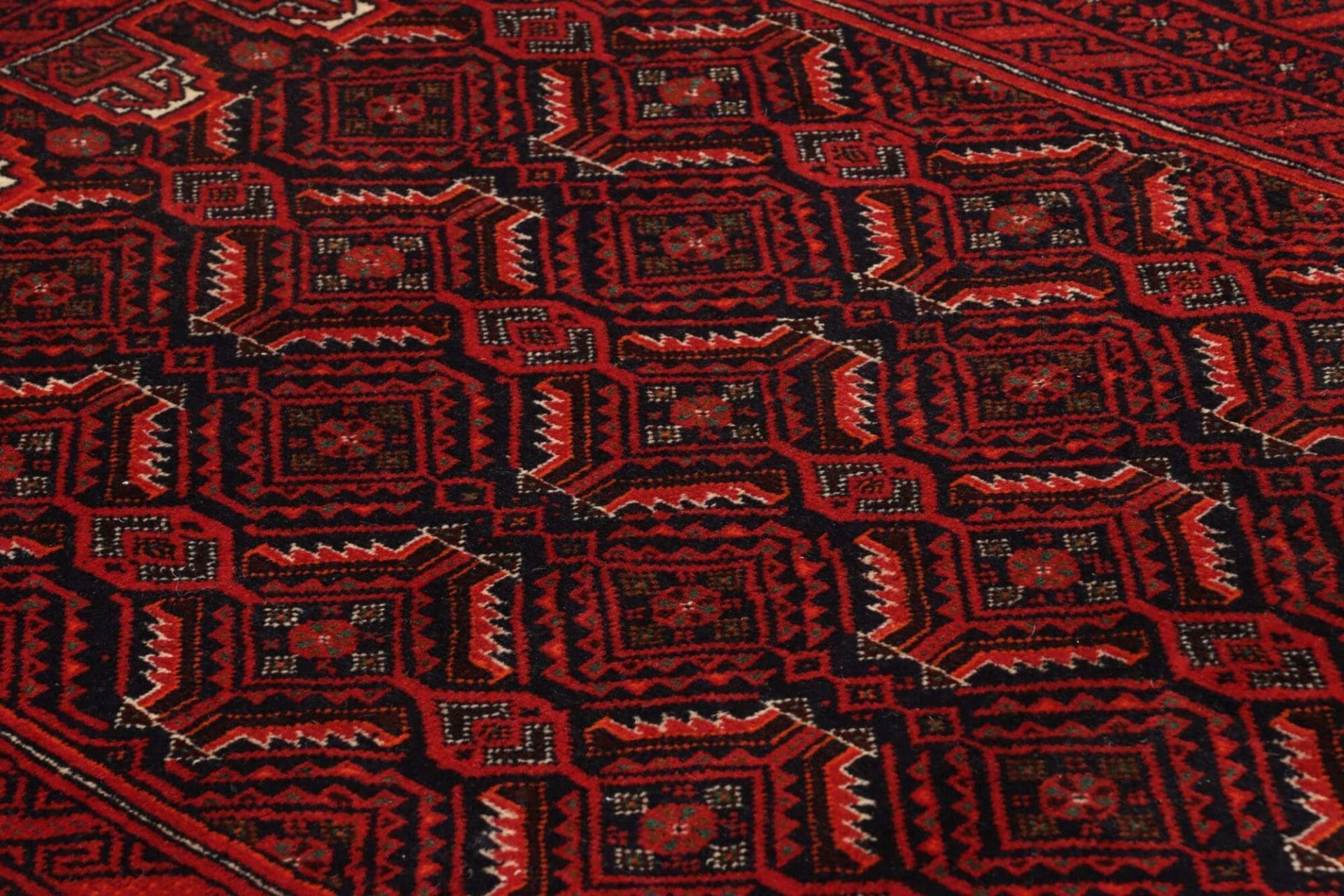 Handgeknüpfter Perserteppich 110 × 200 cm