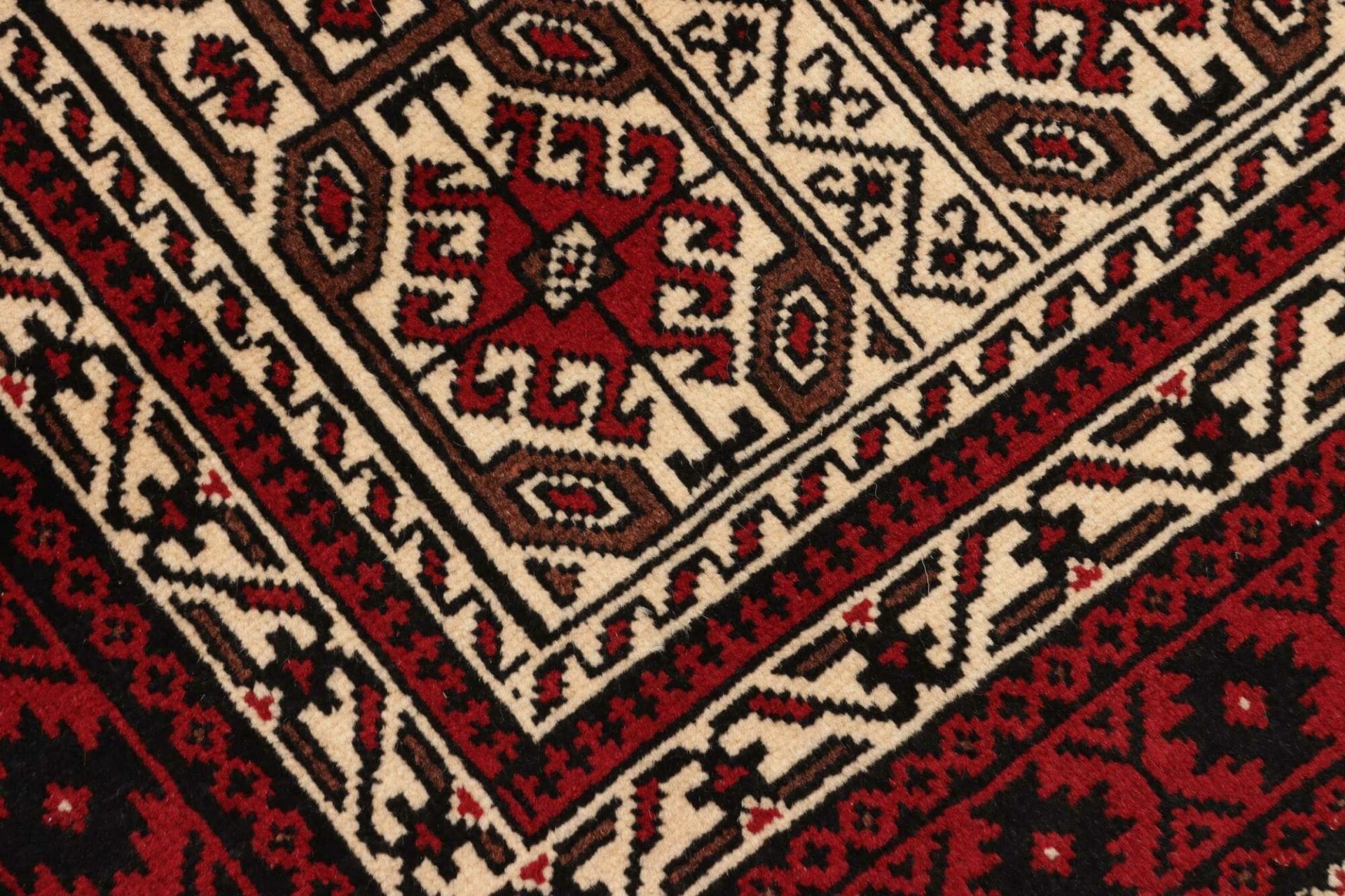 Nain Perserteppich aus Iran, 101 × 185 cm