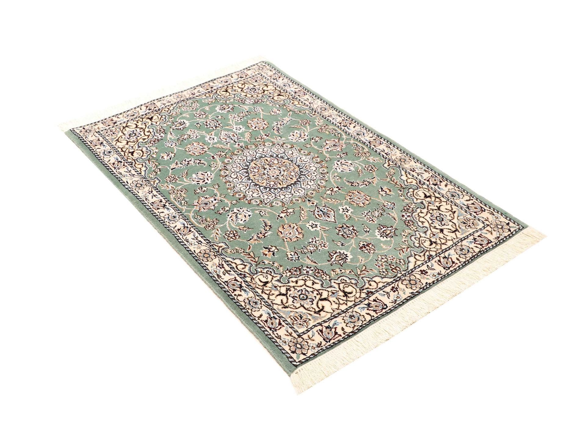 Nain Perserteppich aus Iran, 83 × 120 cm