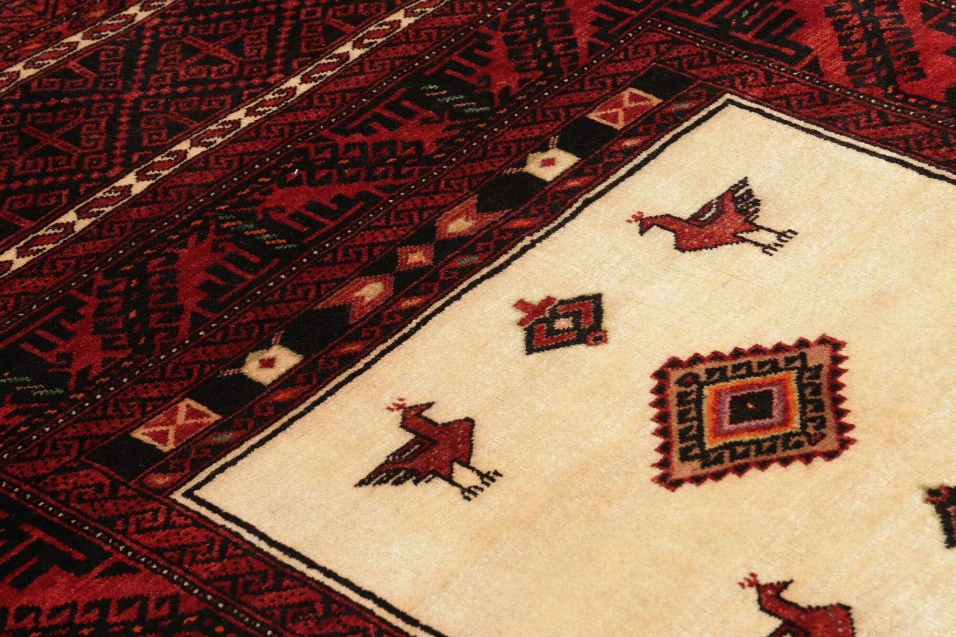 Perserteppich aus Iran, 113 × 190 cm