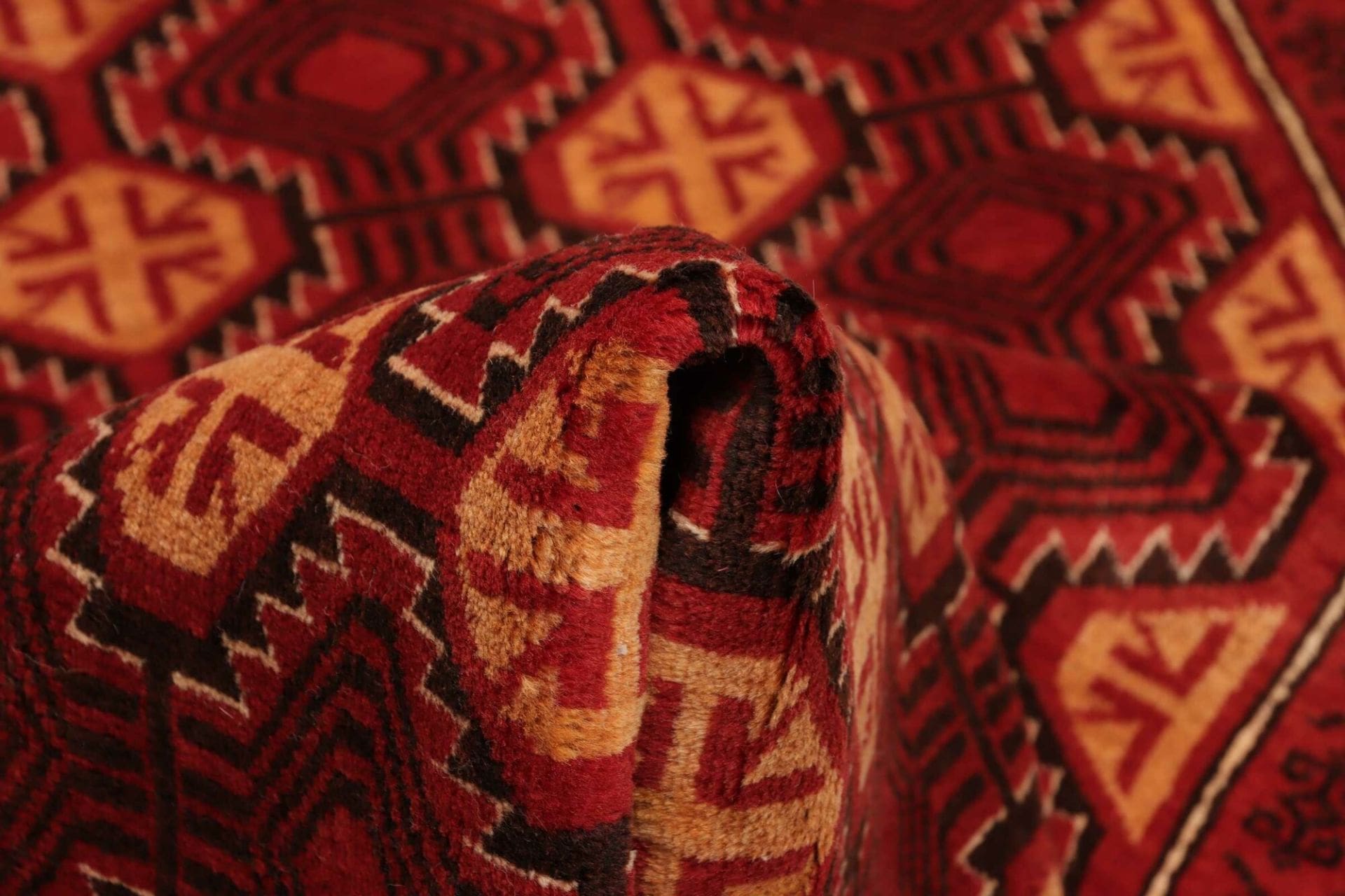 Perserteppich aus Iran, 106 × 201 cm
