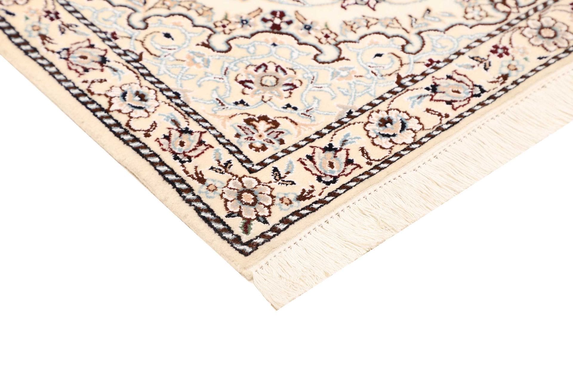 Nain Perserteppich aus Iran, 88 × 122 cm