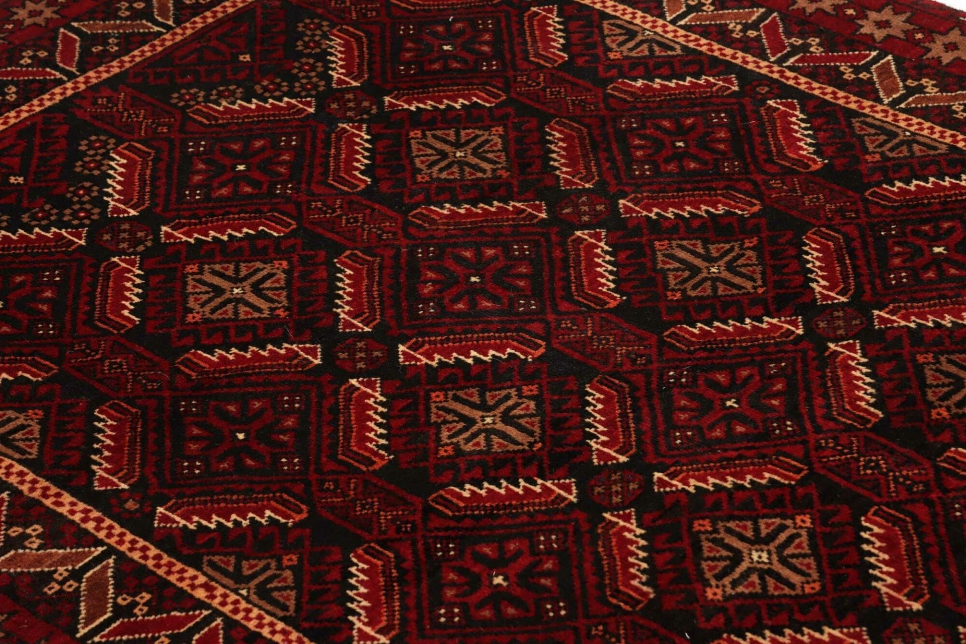 Perserteppich 110 × 198 cm aus Wolle, handgeknüpft