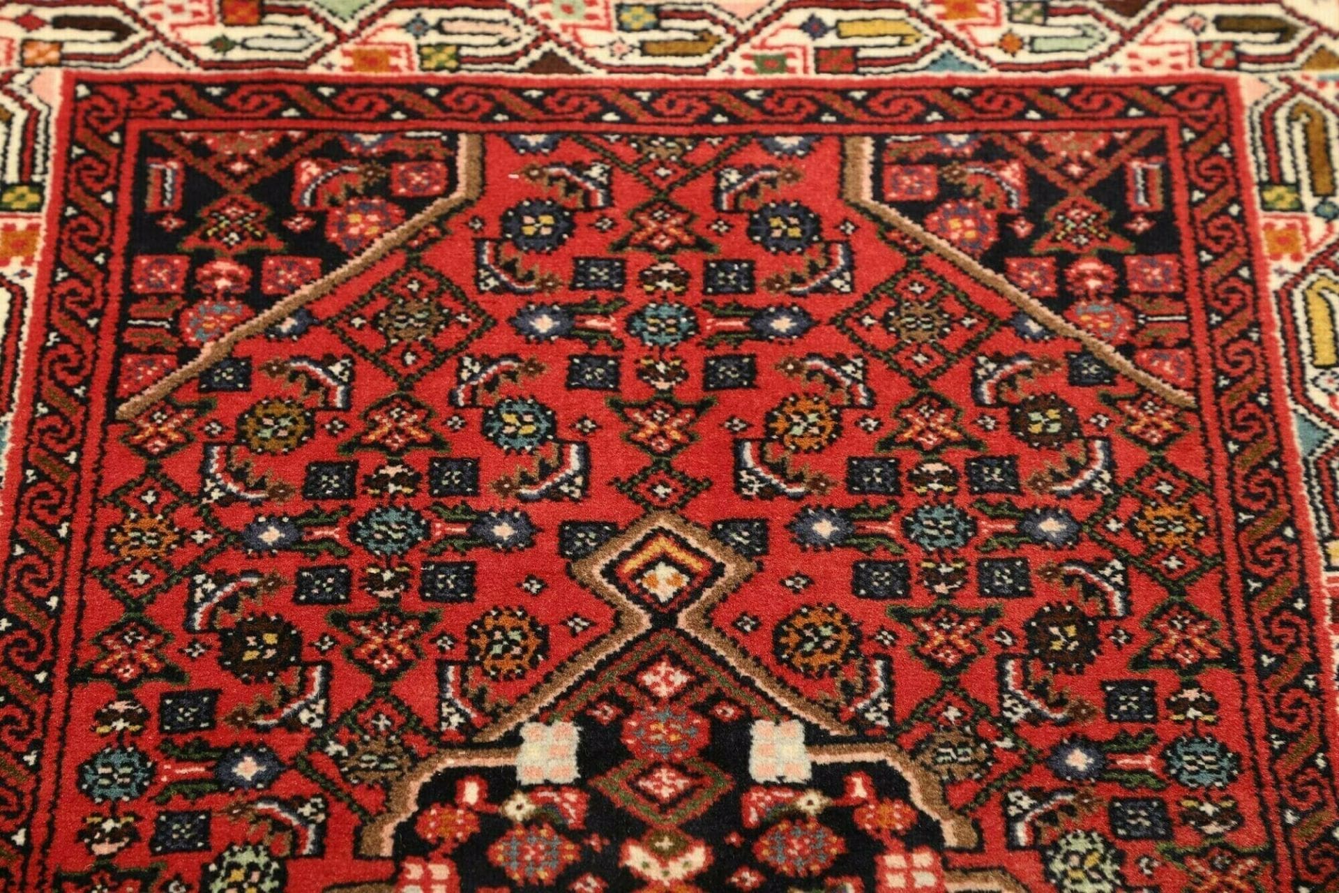 hamadan-teppich-80-x-134cm-herati-muster-schurwolle-handgeknupft-6 Handgeknüpfter Hamadan Herati Perserteppich 80 × 134 cm